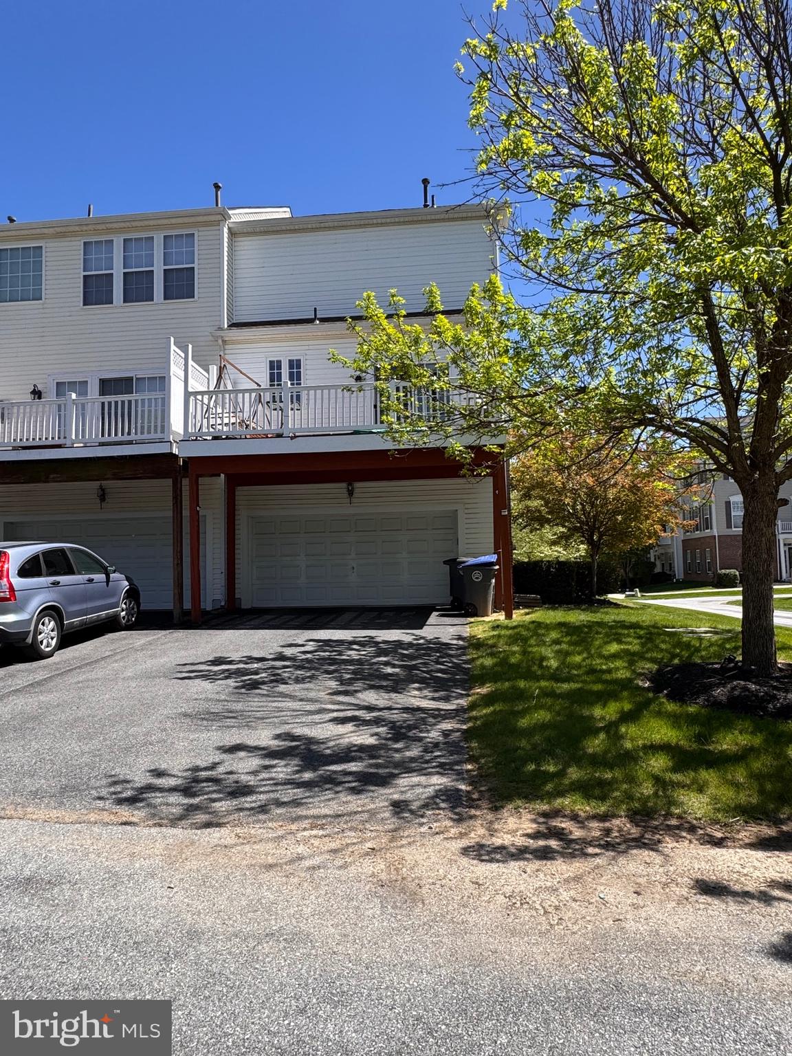 WINDSOR RIDGE - Residential Lease