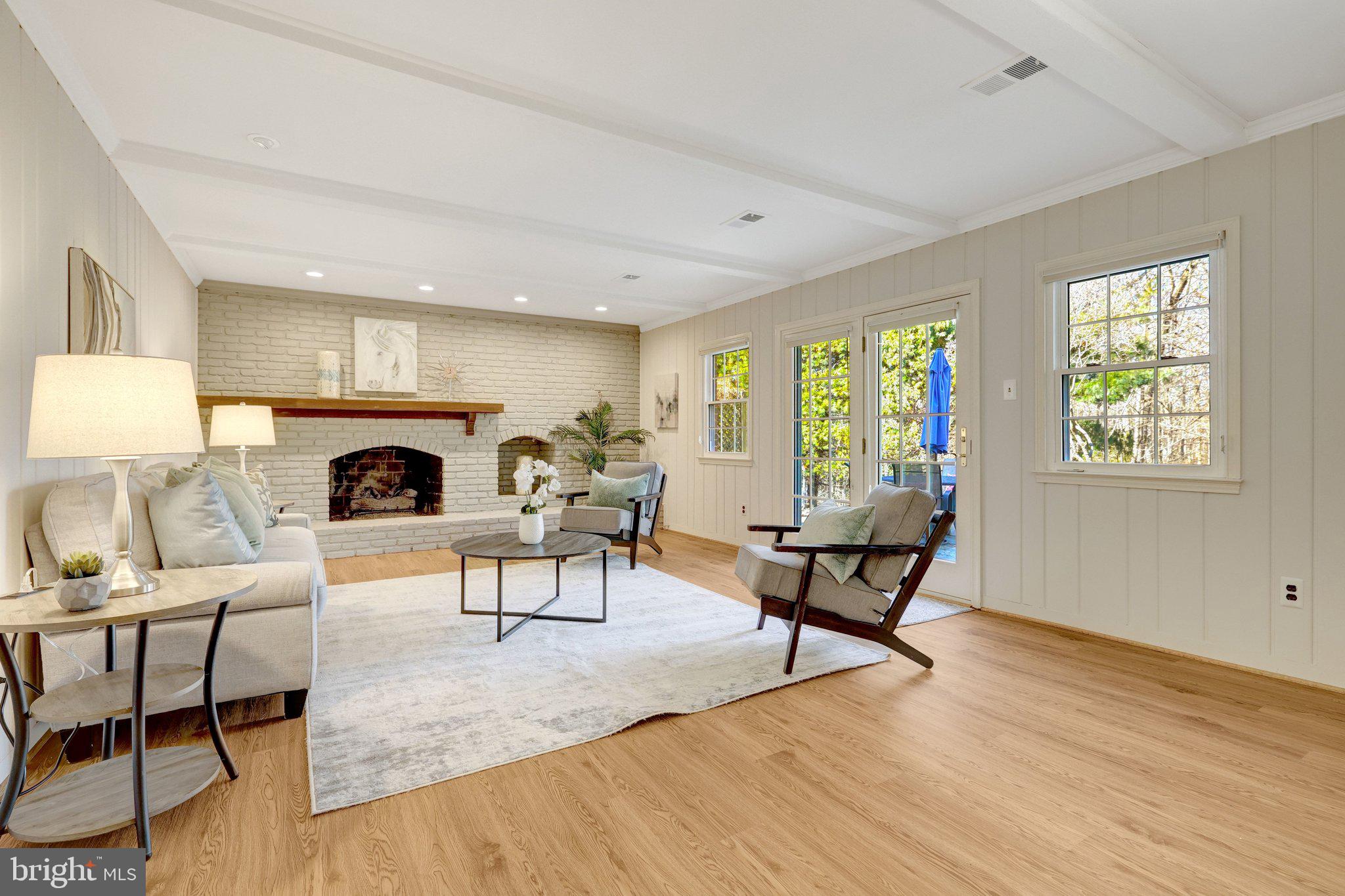 WAYSIDE - Residential