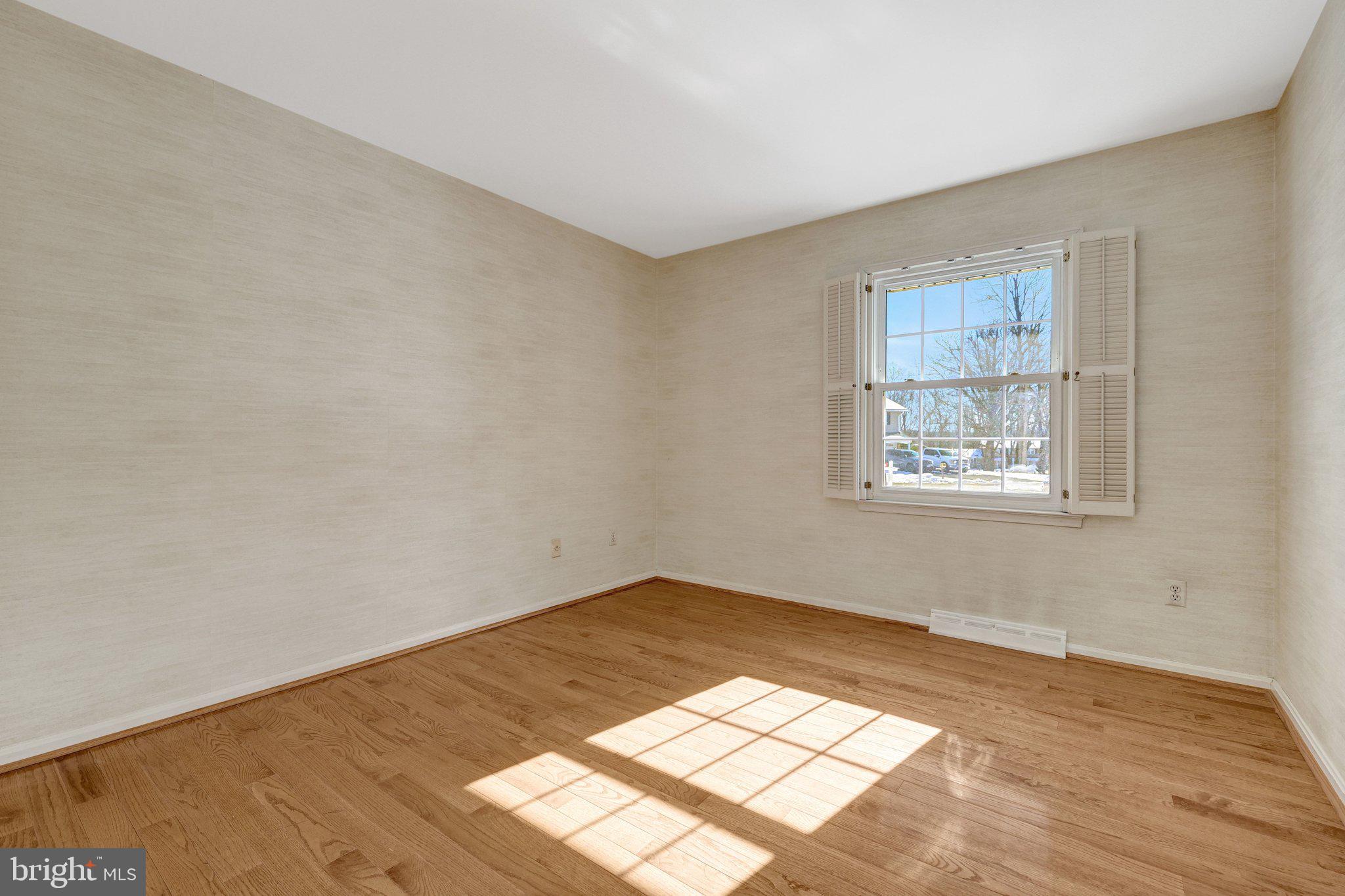 WAYSIDE - Residential