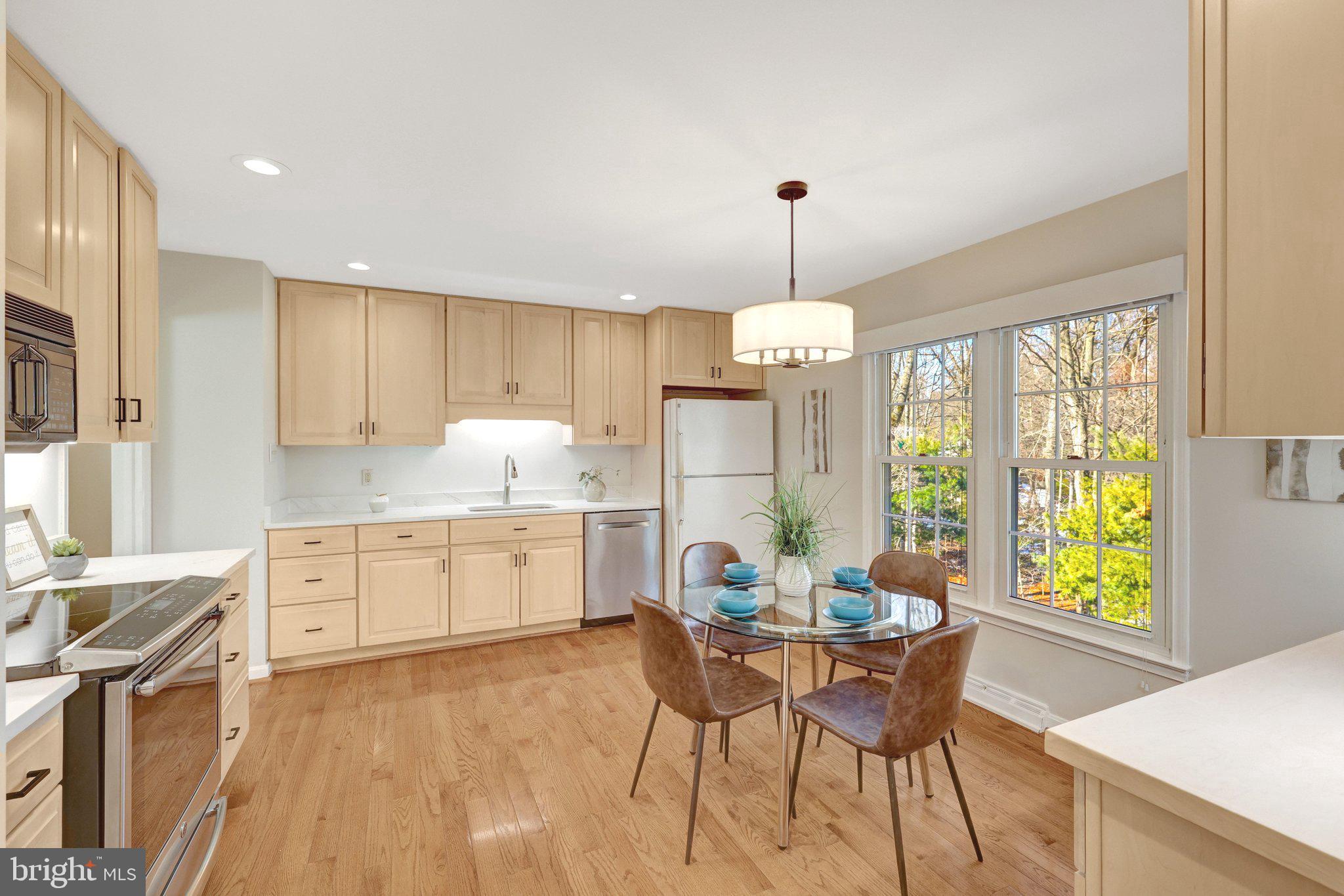 WAYSIDE - Residential