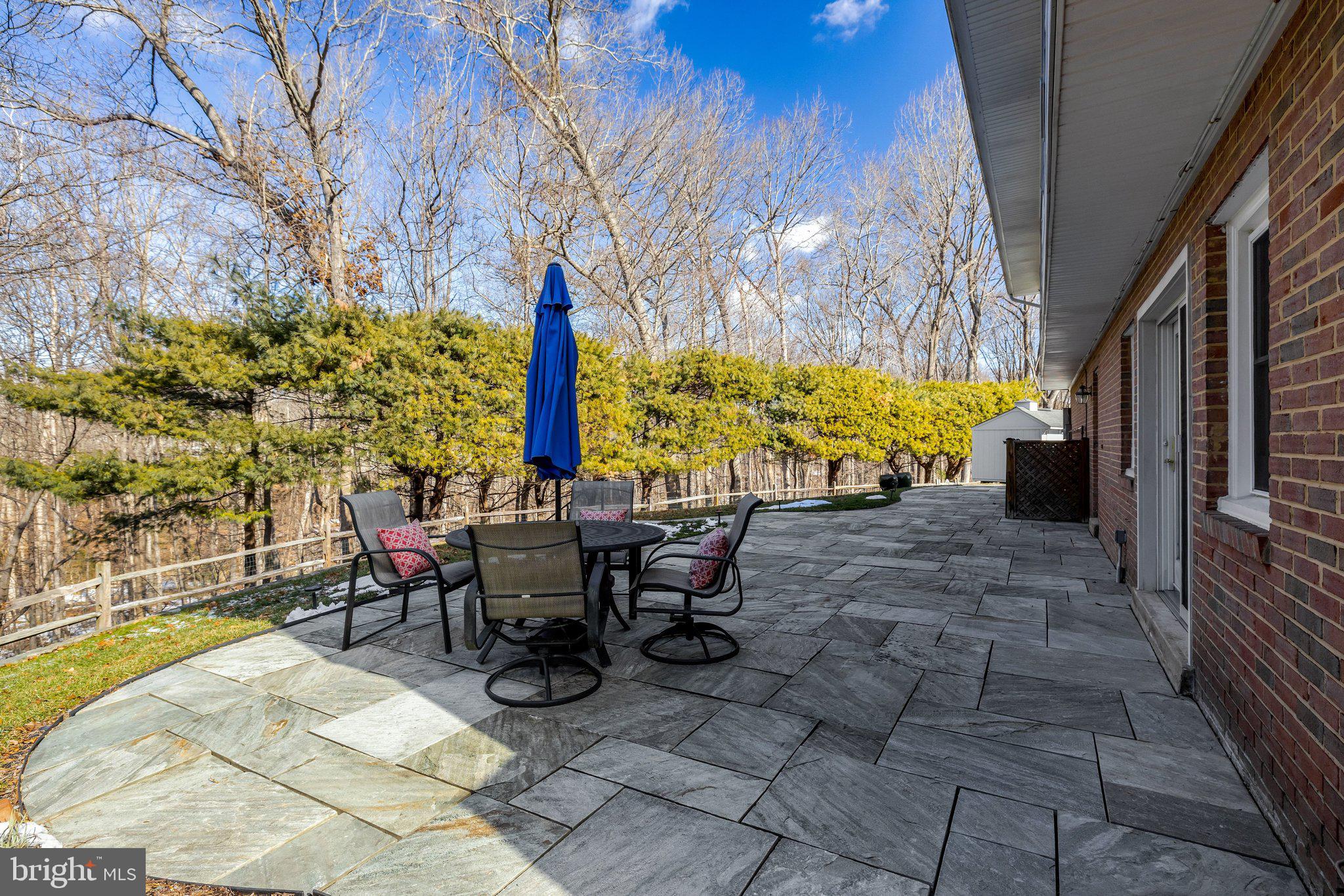 WAYSIDE - Residential