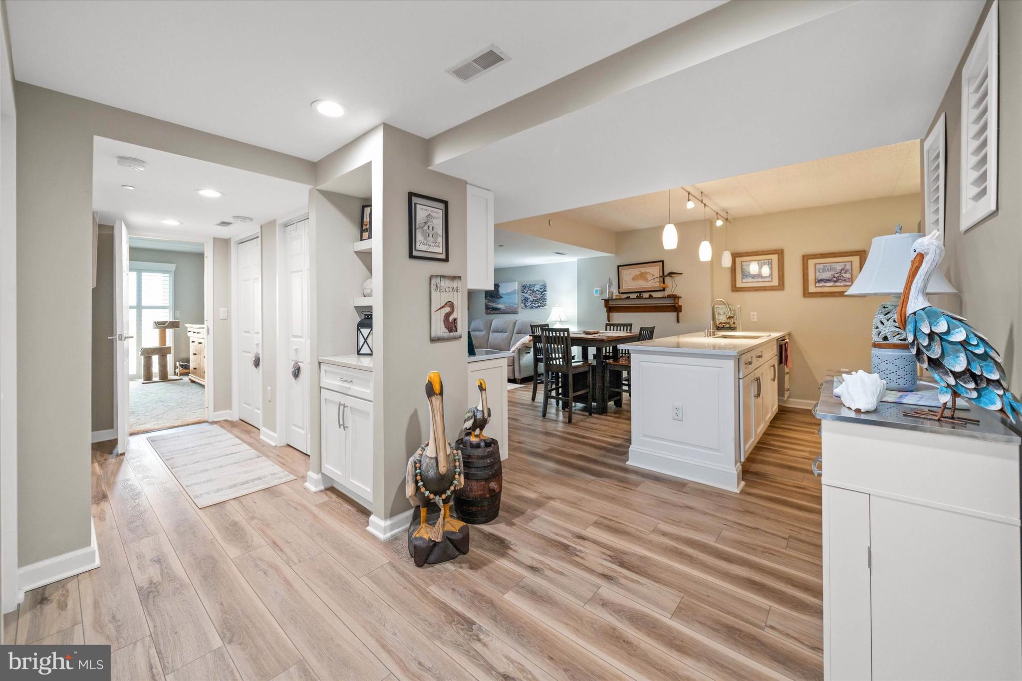 100 COLLINS AVENUE 201