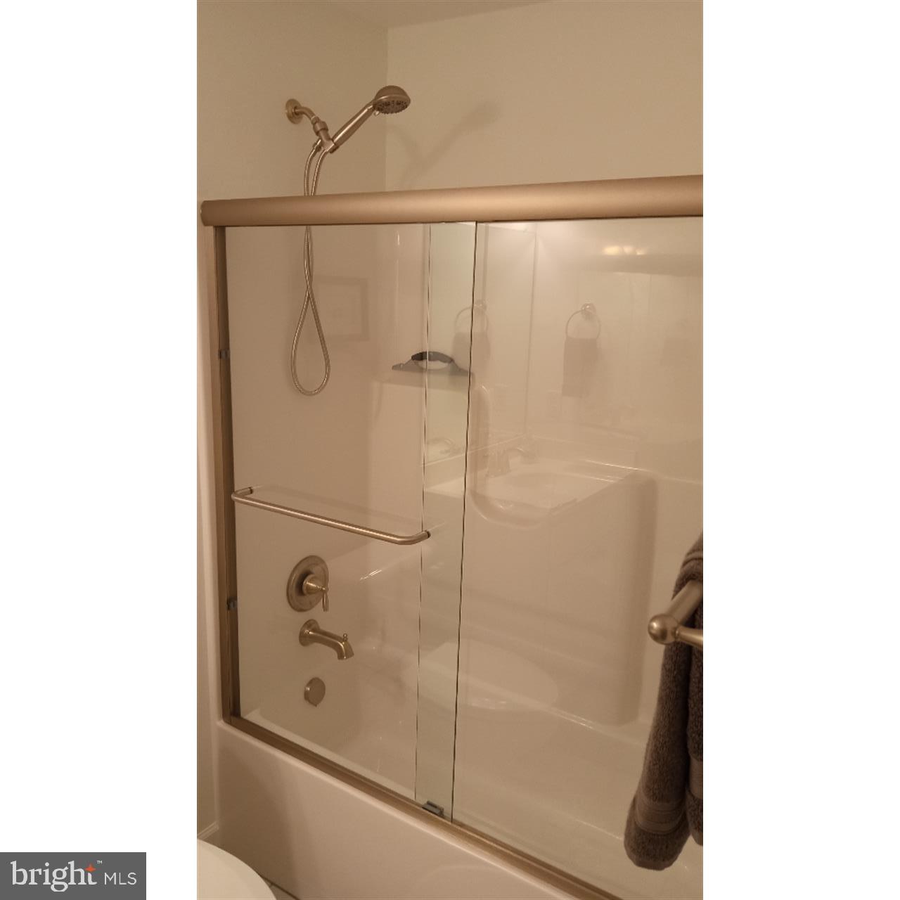 PRENTISS POINT - Residential