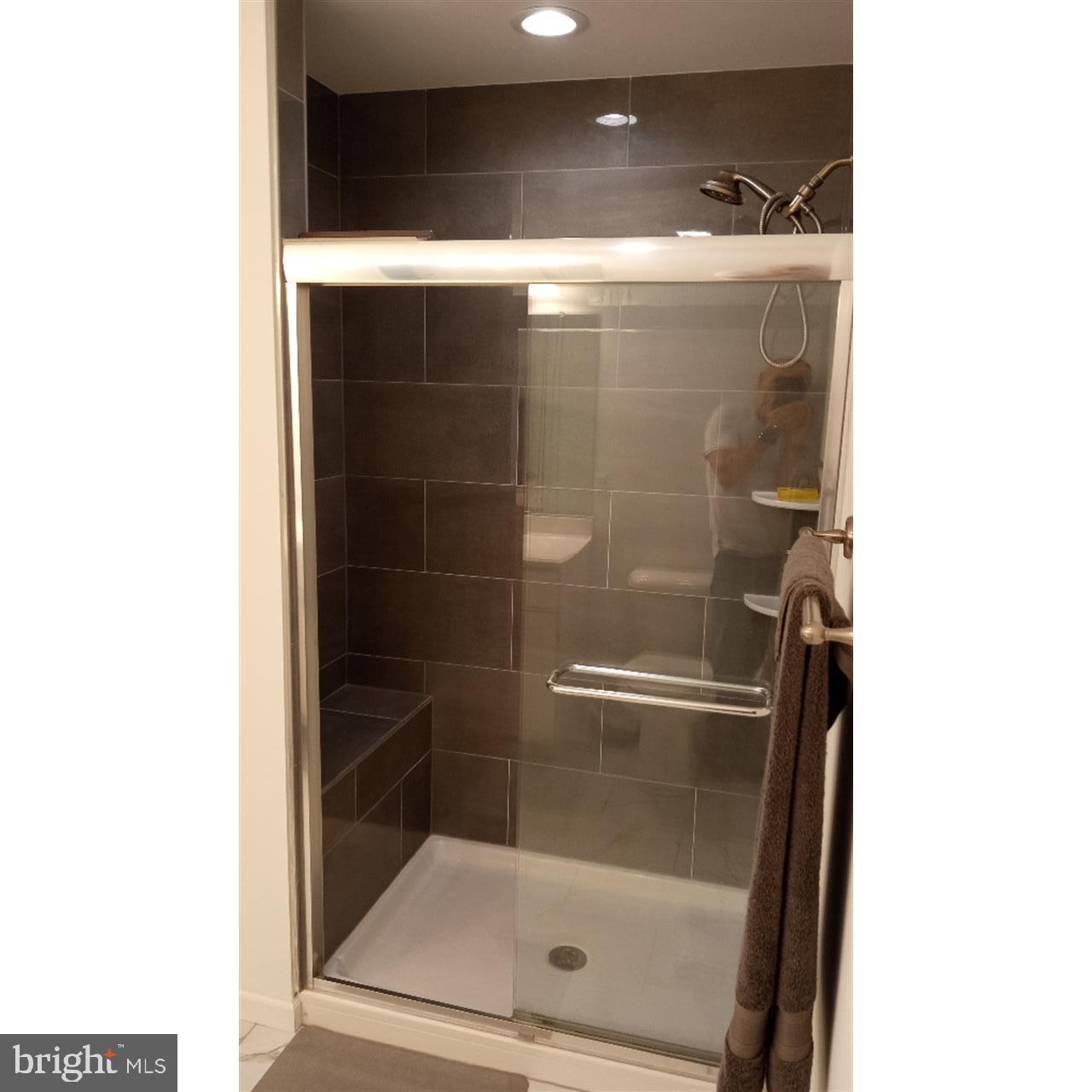 PRENTISS POINT - Residential