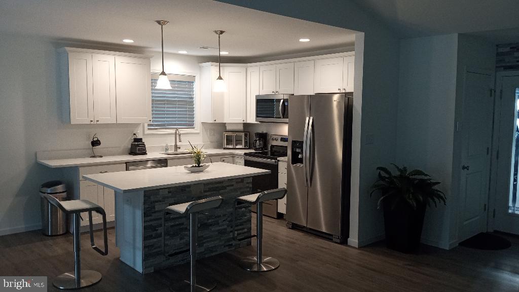 PRENTISS POINT - Residential