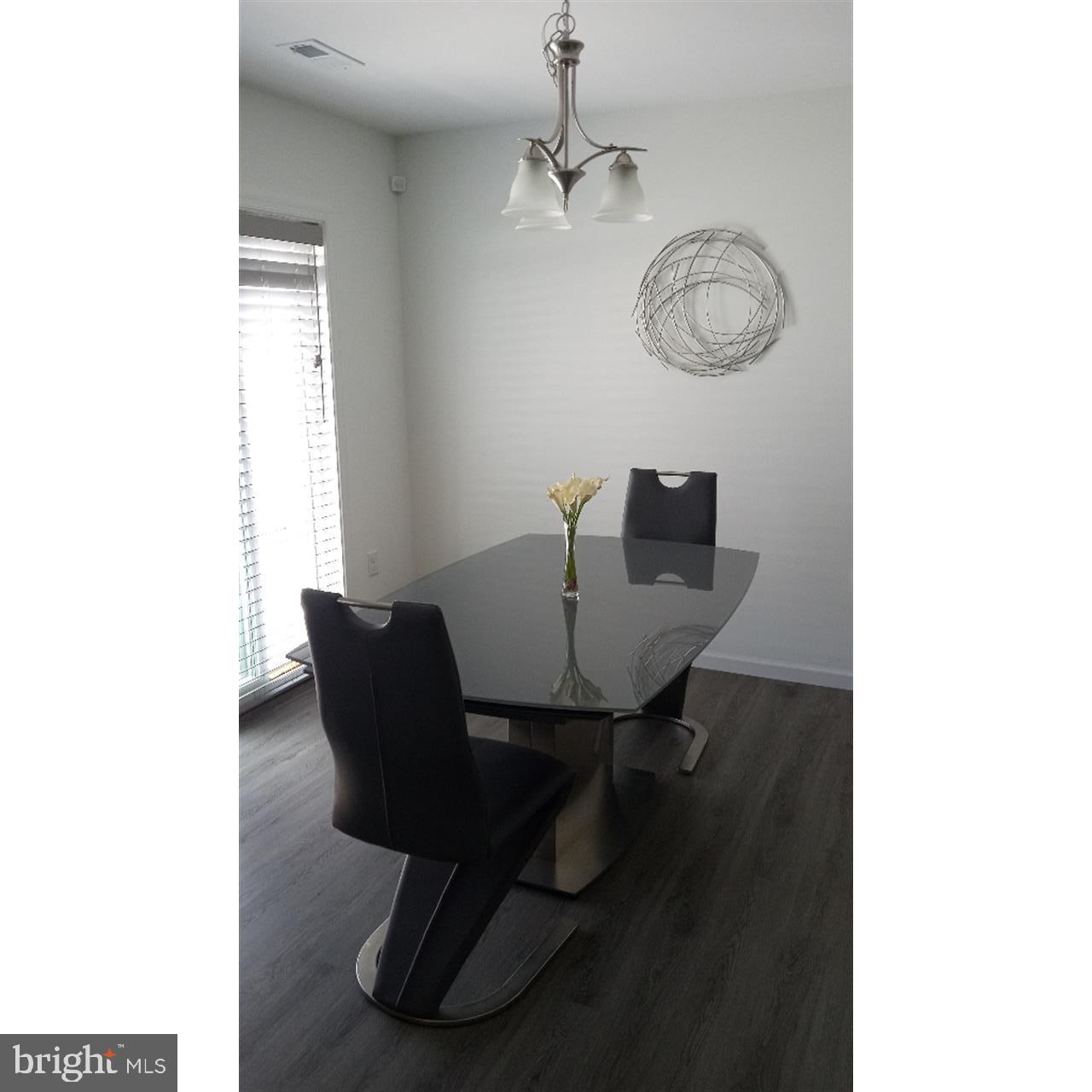 PRENTISS POINT - Residential