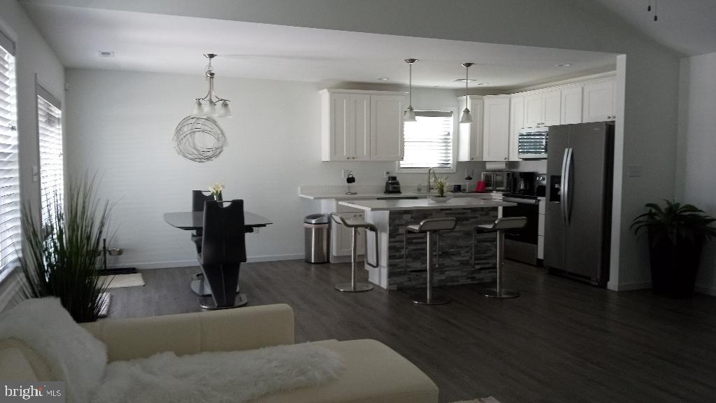 PRENTISS POINT - Residential