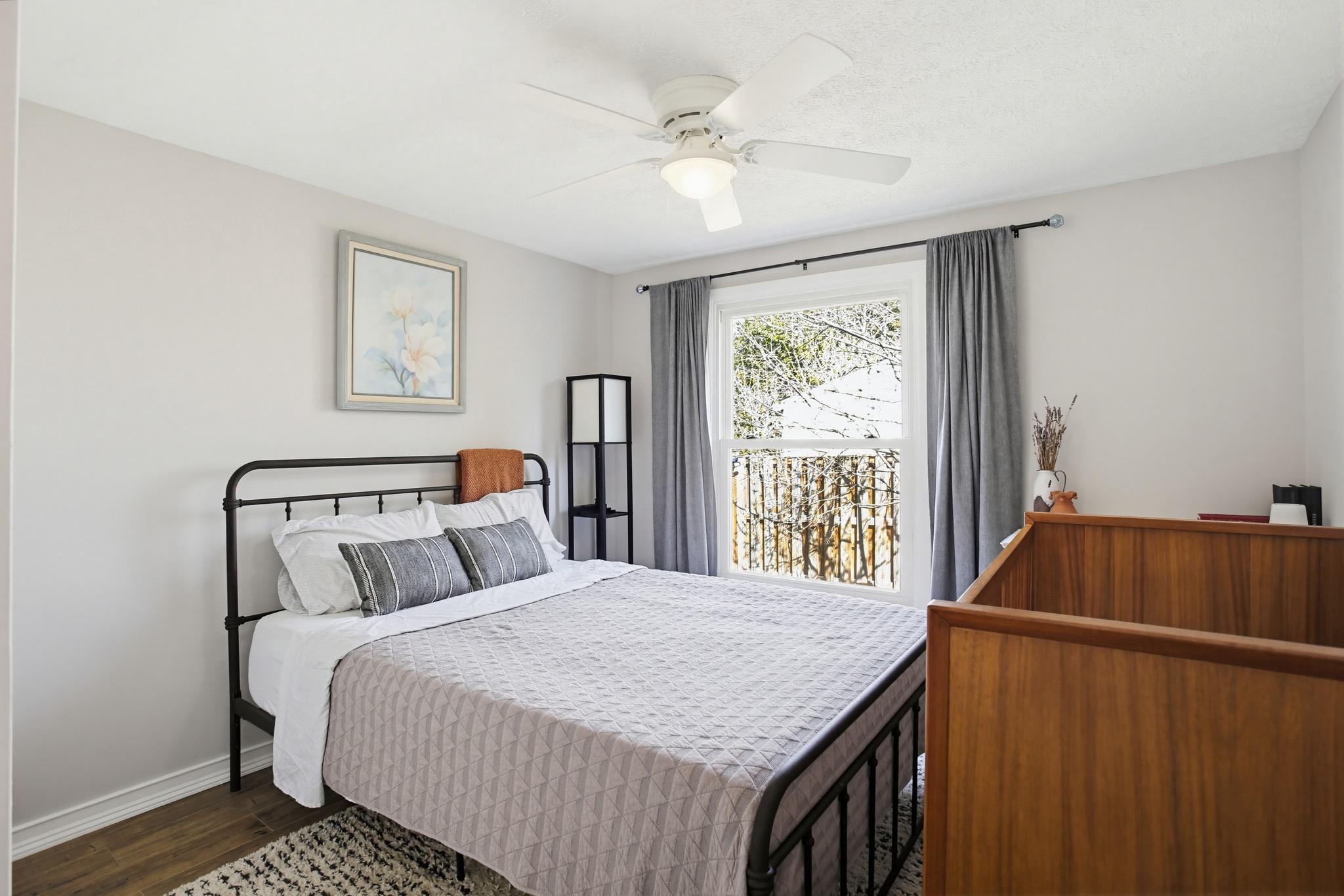 CLEMENS CROSSING - Residential