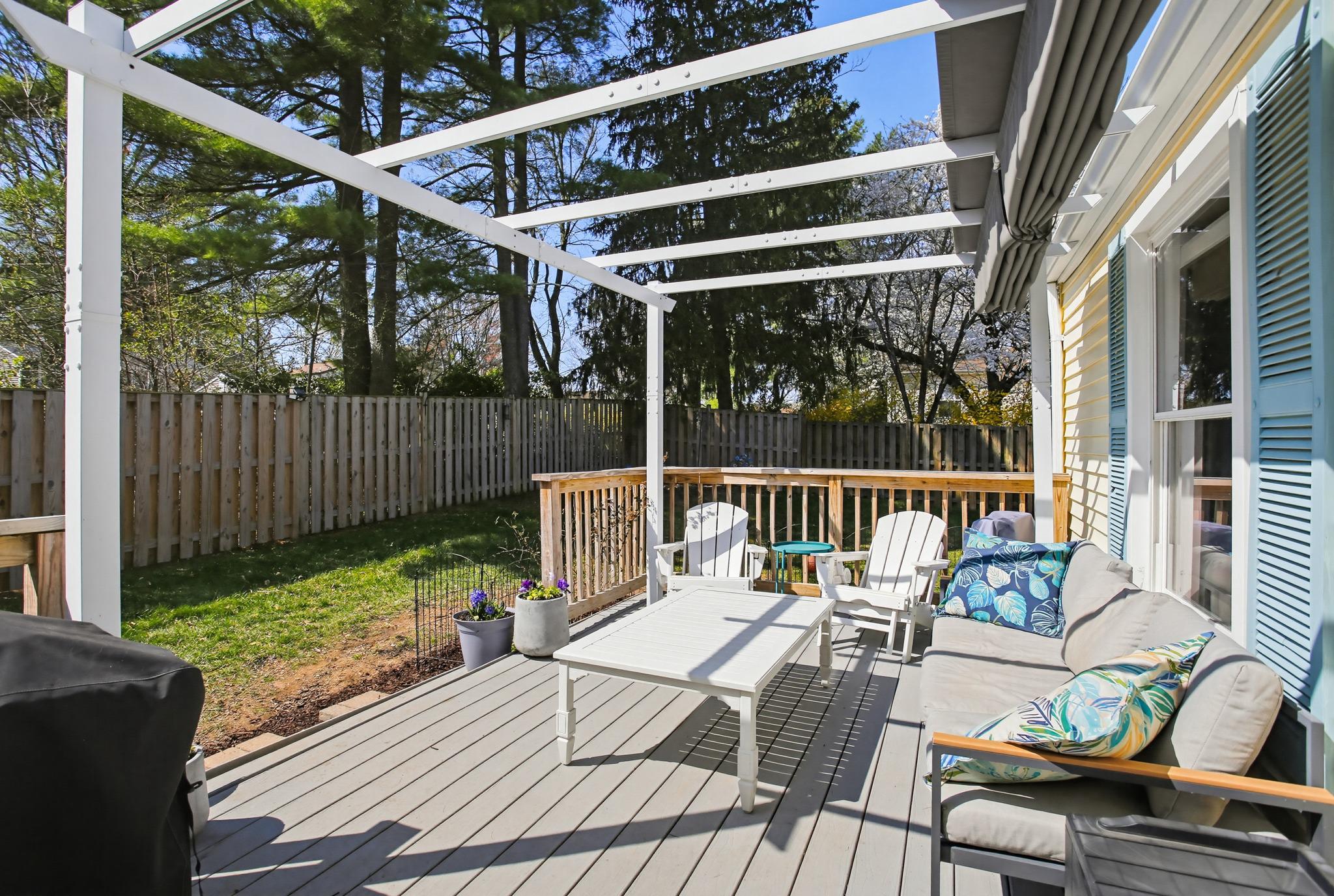 CLEMENS CROSSING - Residential