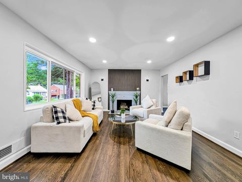 Tiny photo for 5603 Newton Street, HYATTSVILLE, MD 20784 (MLS # MDPG2203574)
