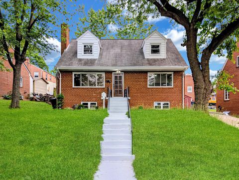 Photo of 5603 Newton Street, HYATTSVILLE, MD 20784 (MLS # MDPG2203574)