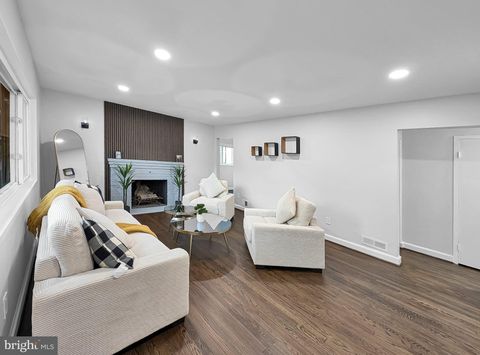 Tiny photo for 5603 Newton Street, HYATTSVILLE, MD 20784 (MLS # MDPG2203574)