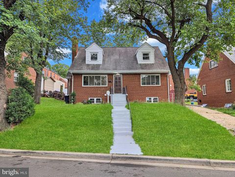 Tiny photo for 5603 Newton Street, HYATTSVILLE, MD 20784 (MLS # MDPG2203574)
