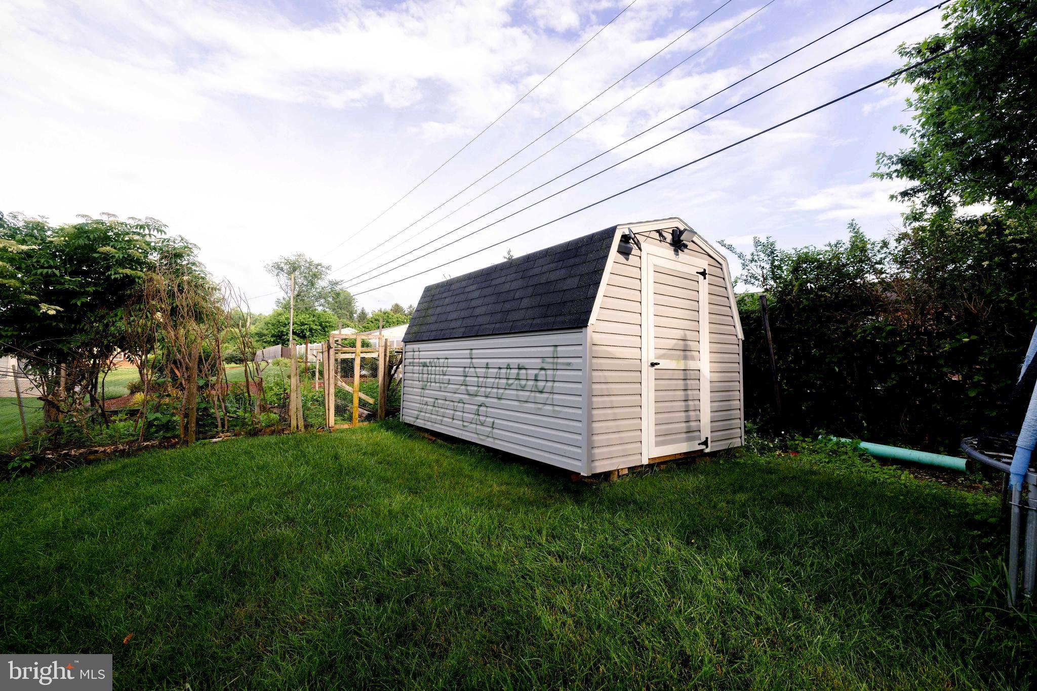 WEST END LANCASTER - Residential