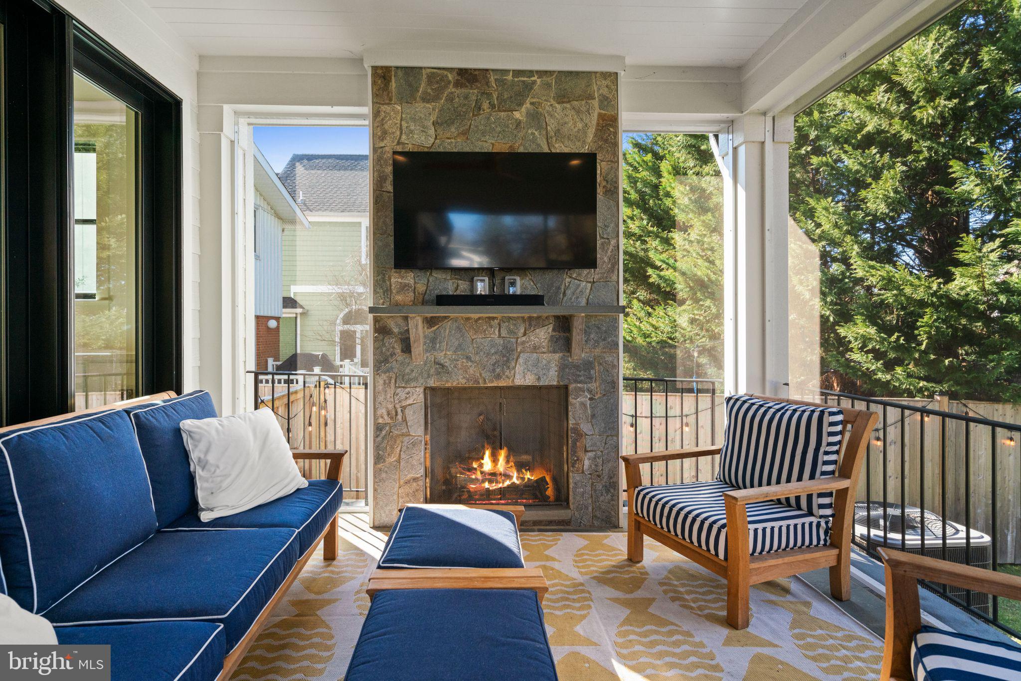 ROSEDALE PARK - Residential