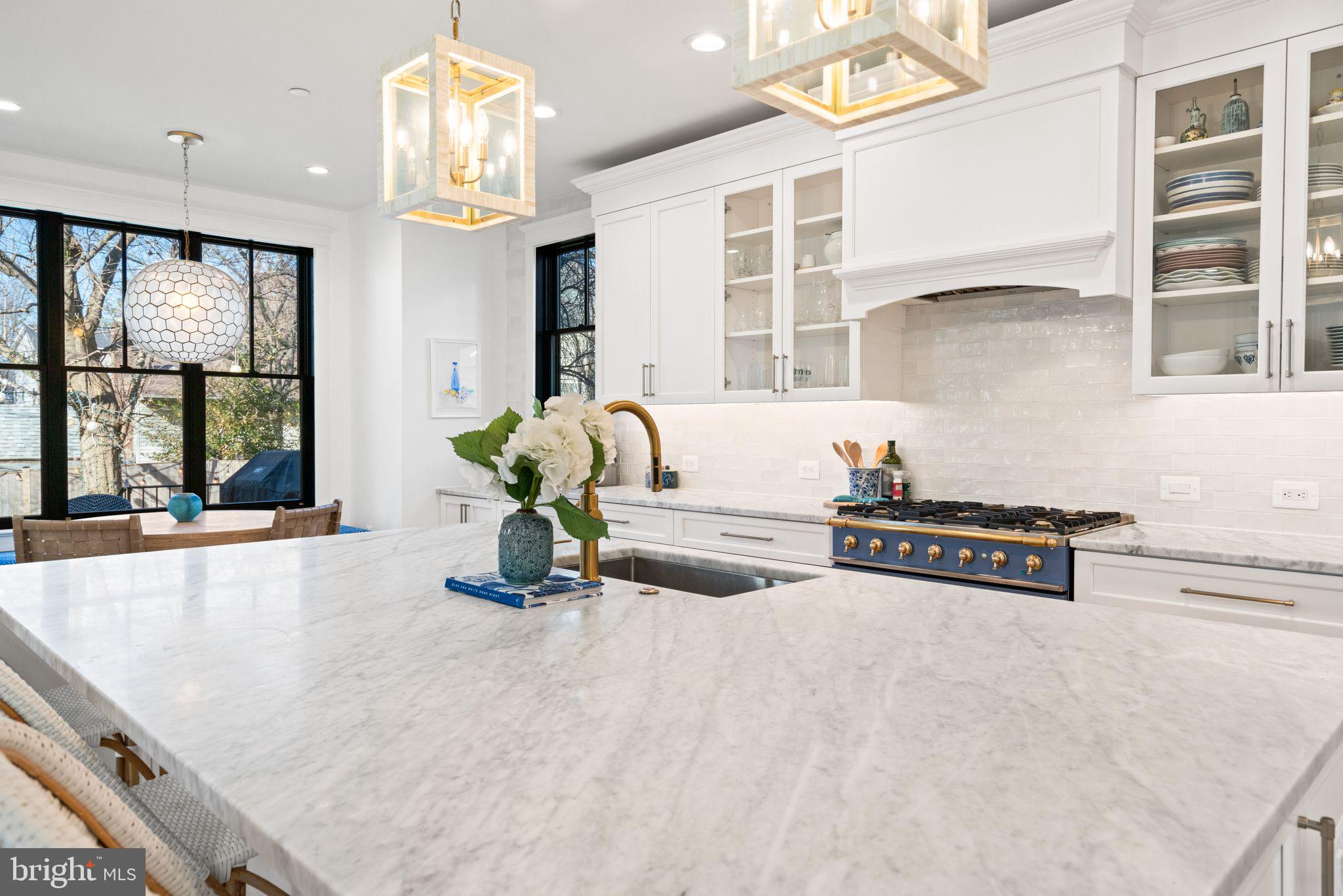 ROSEDALE PARK - Residential