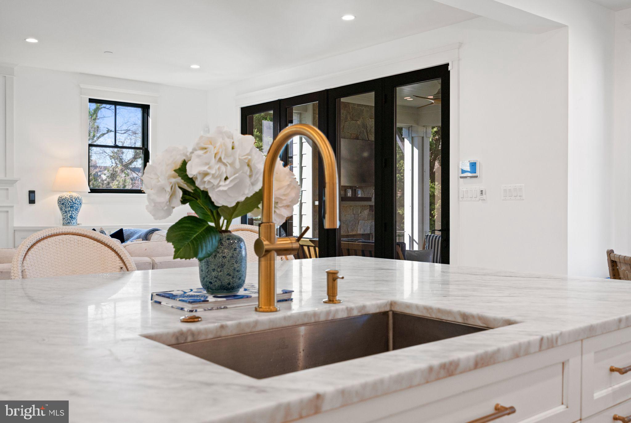 ROSEDALE PARK - Residential