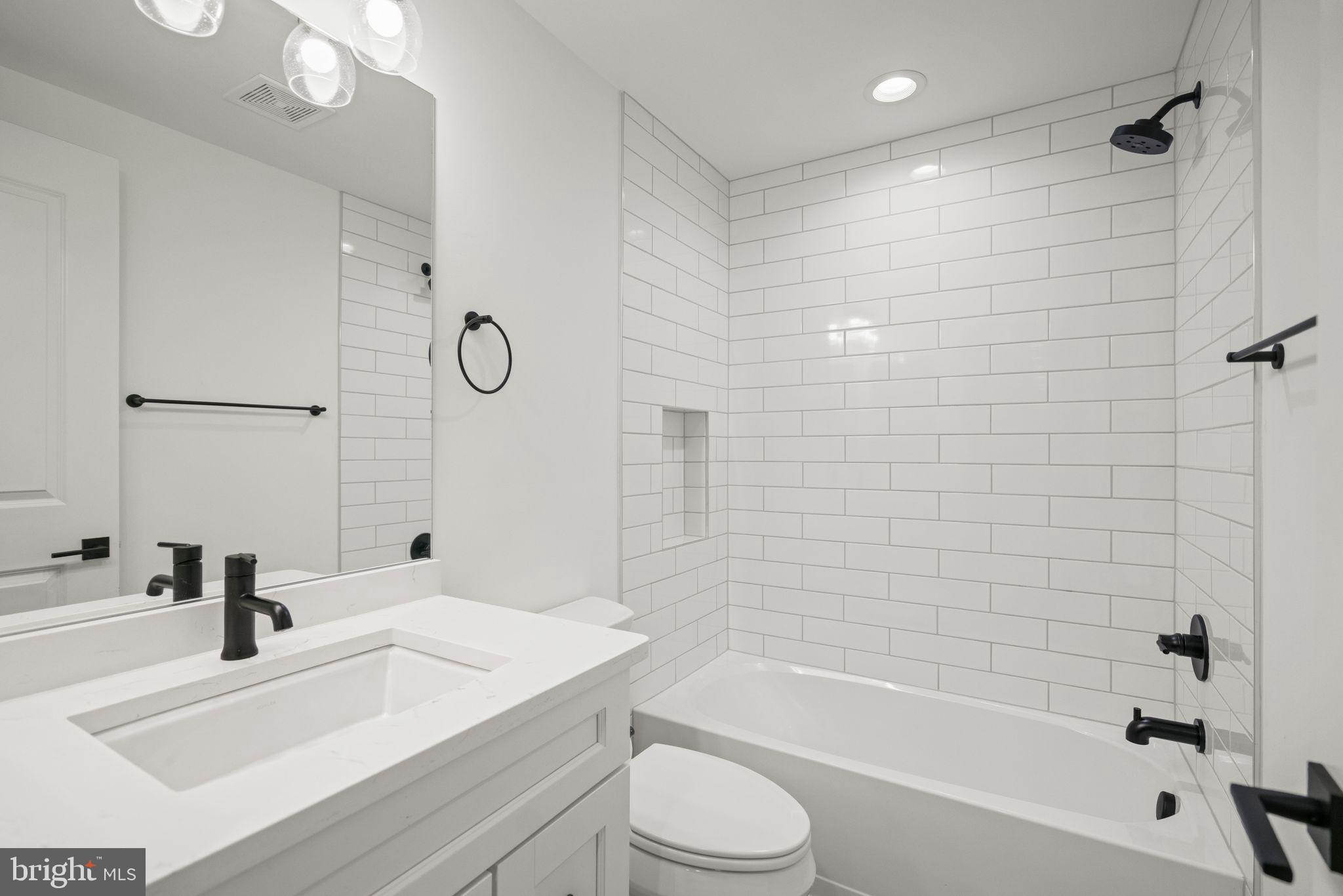 ROSEDALE PARK - Residential