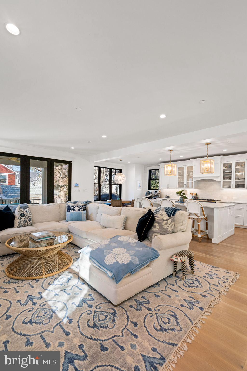 ROSEDALE PARK - Residential