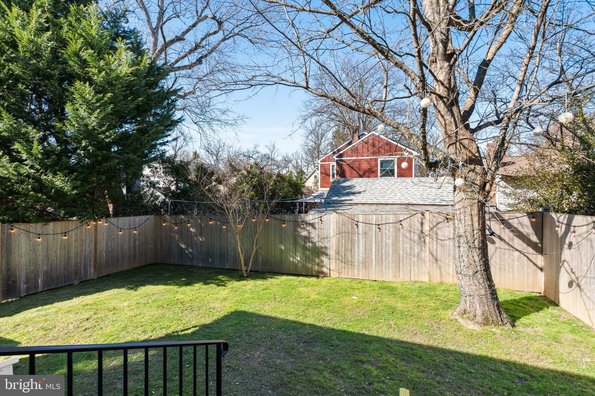 ROSEDALE PARK - Residential