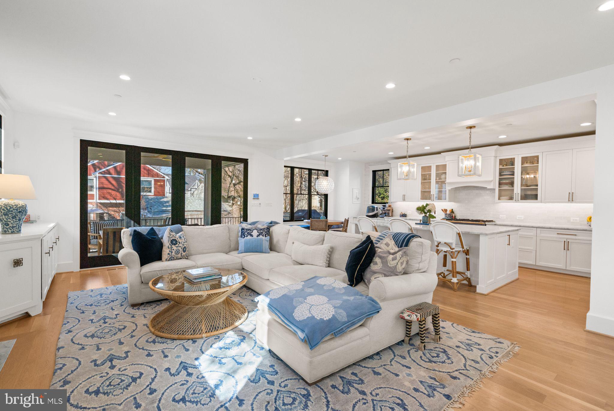 ROSEDALE PARK - Residential