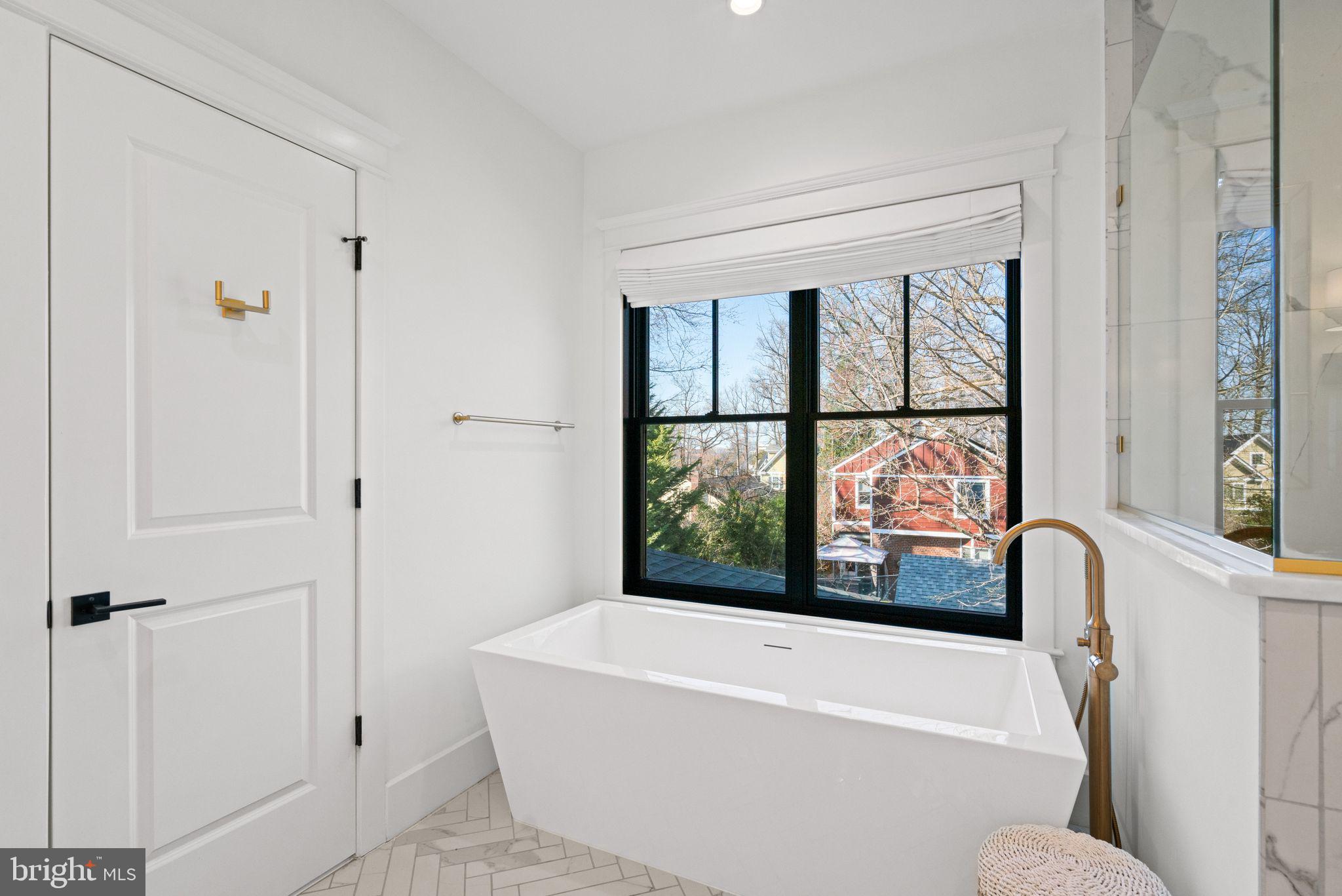 ROSEDALE PARK - Residential