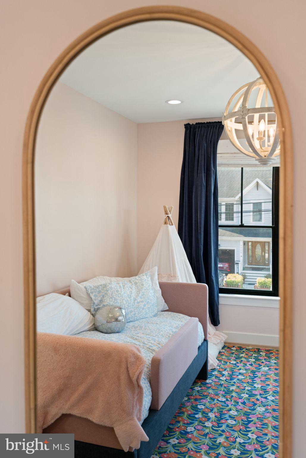 ROSEDALE PARK - Residential