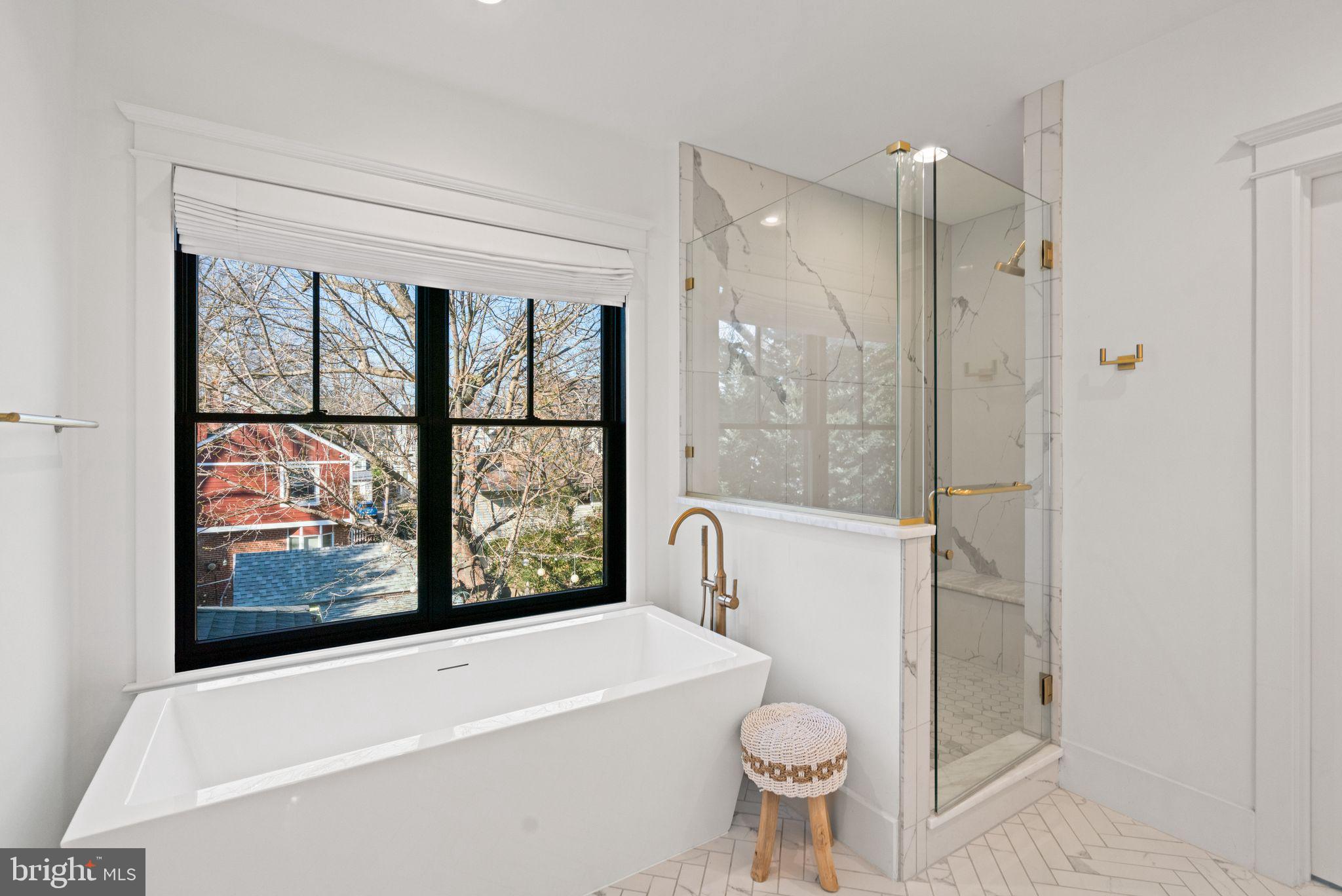 ROSEDALE PARK - Residential