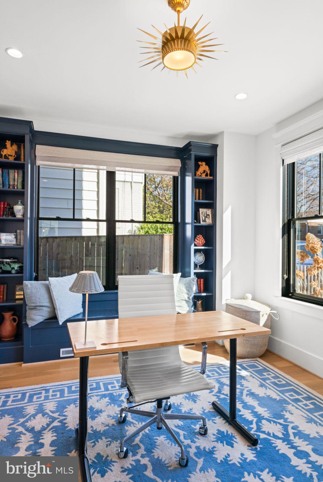 ROSEDALE PARK - Residential