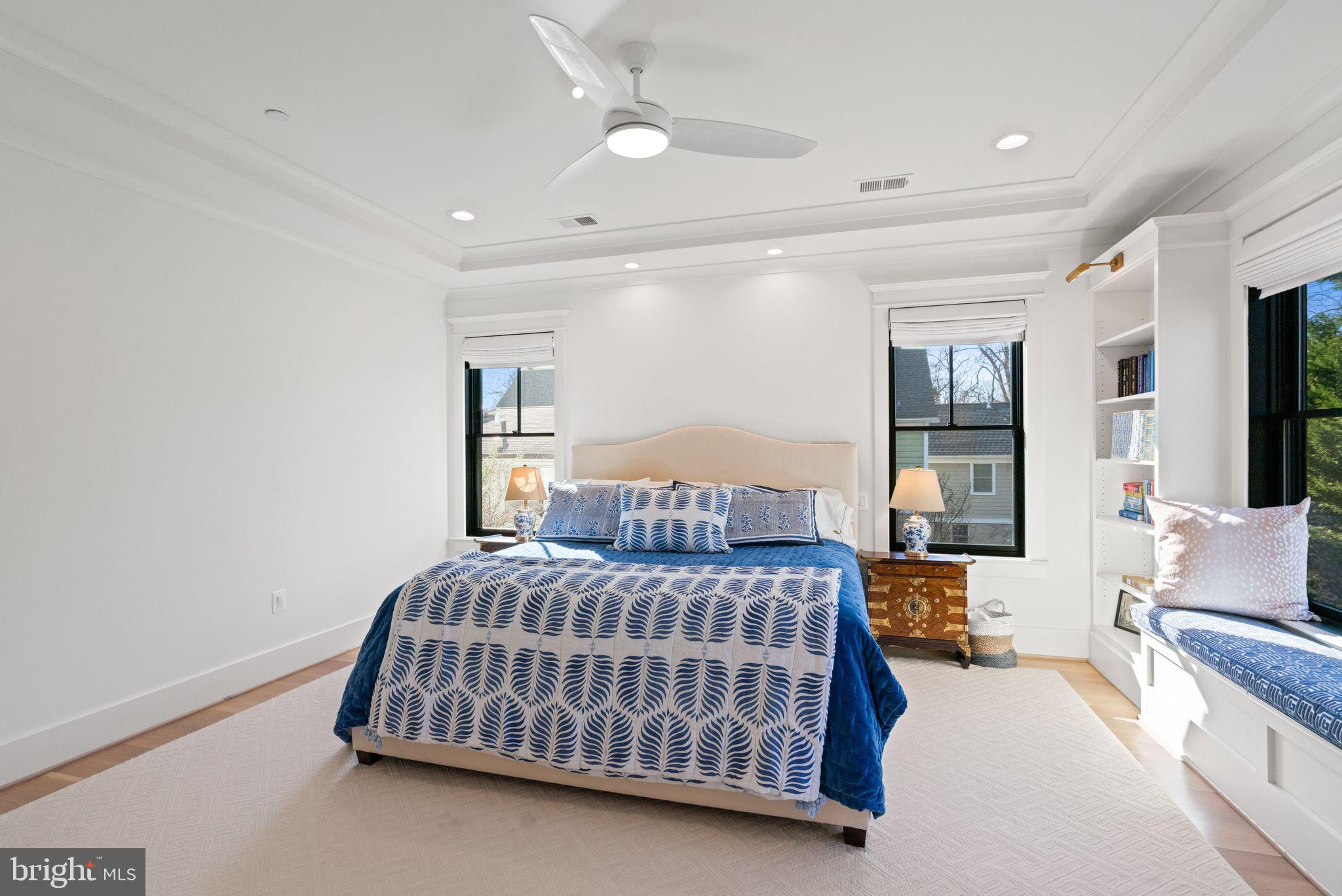 ROSEDALE PARK - Residential