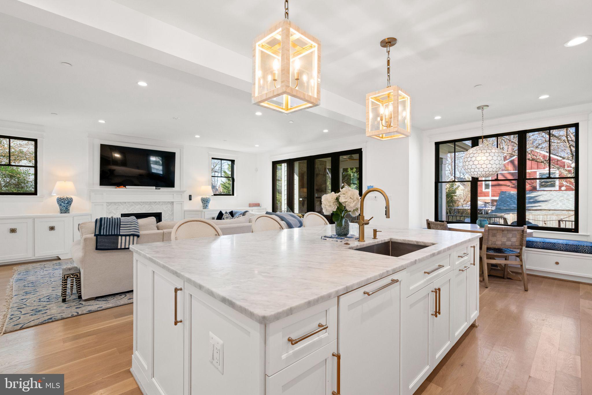 ROSEDALE PARK - Residential