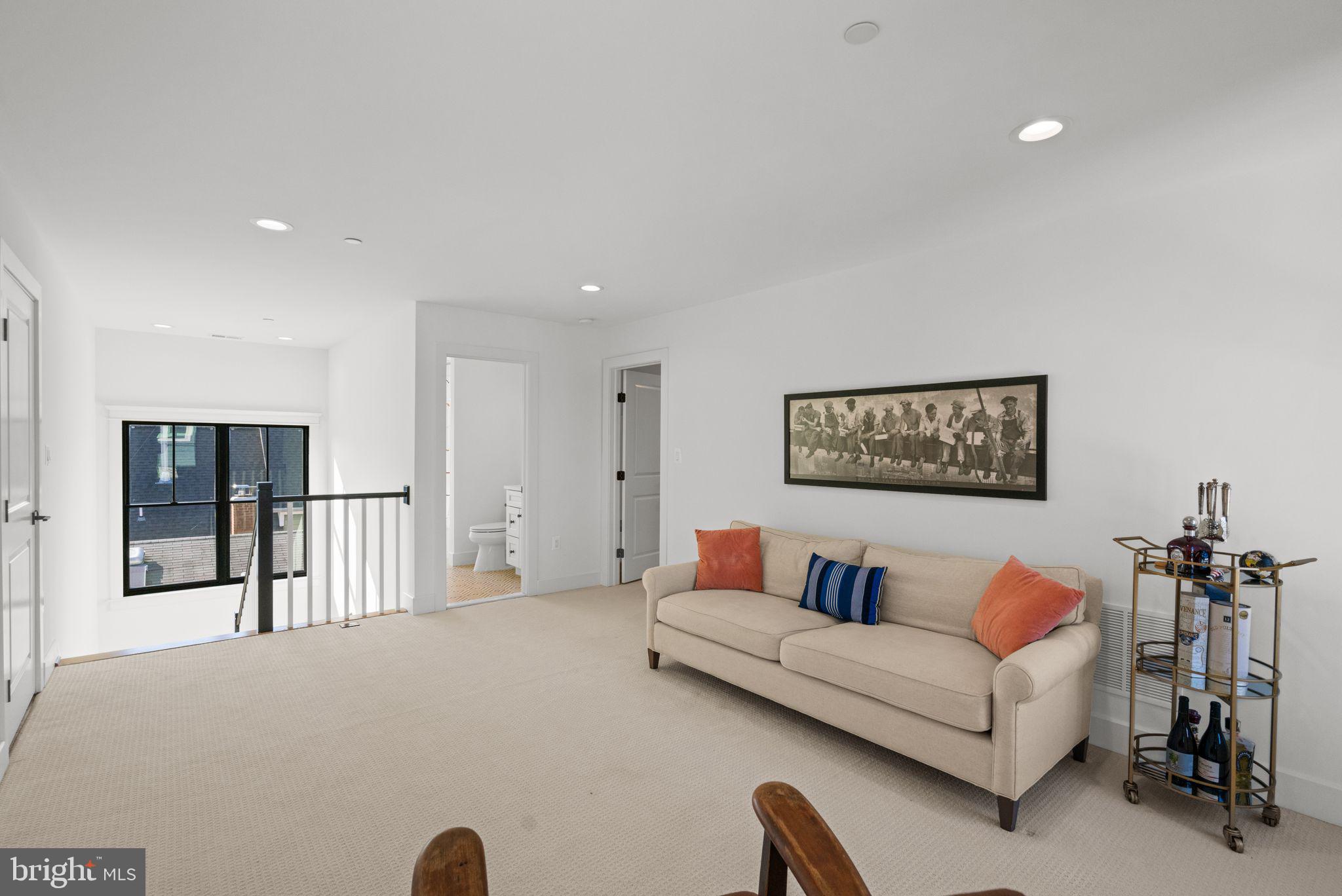 ROSEDALE PARK - Residential