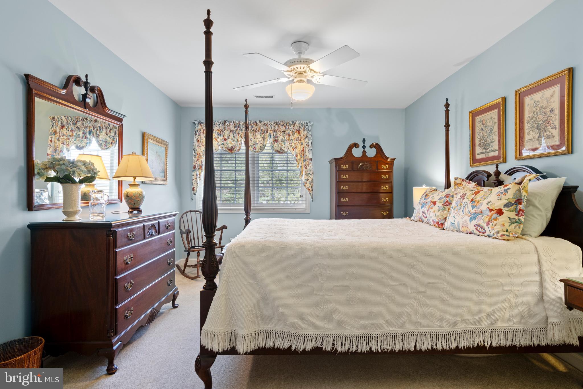 VILLAGE BLACKSHIRE - Residential