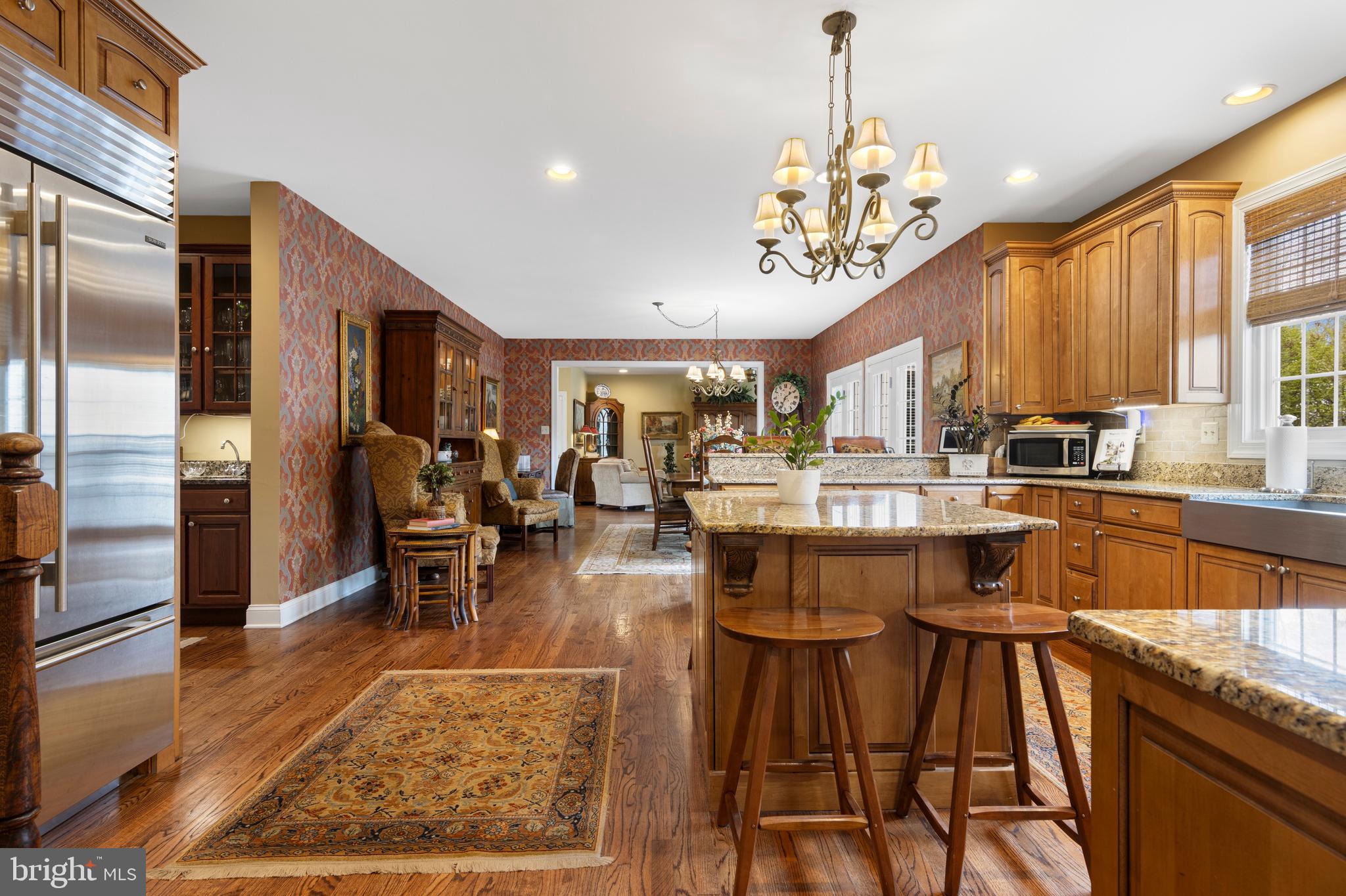 VILLAGE BLACKSHIRE - Residential