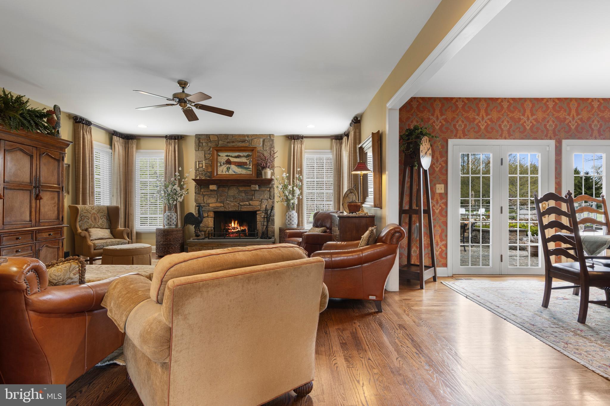 VILLAGE BLACKSHIRE - Residential