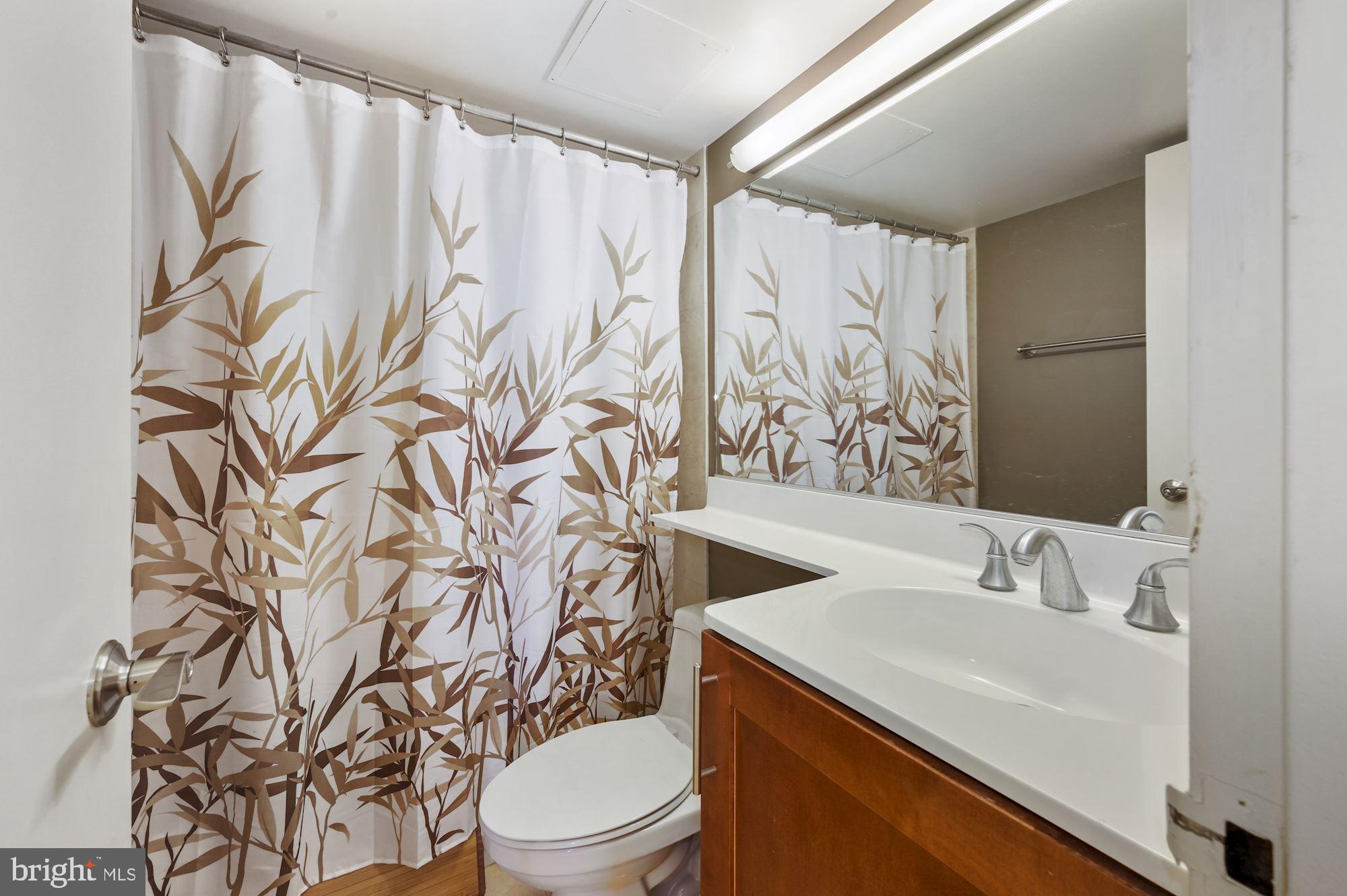 TAKOMA PARK - Residential Lease