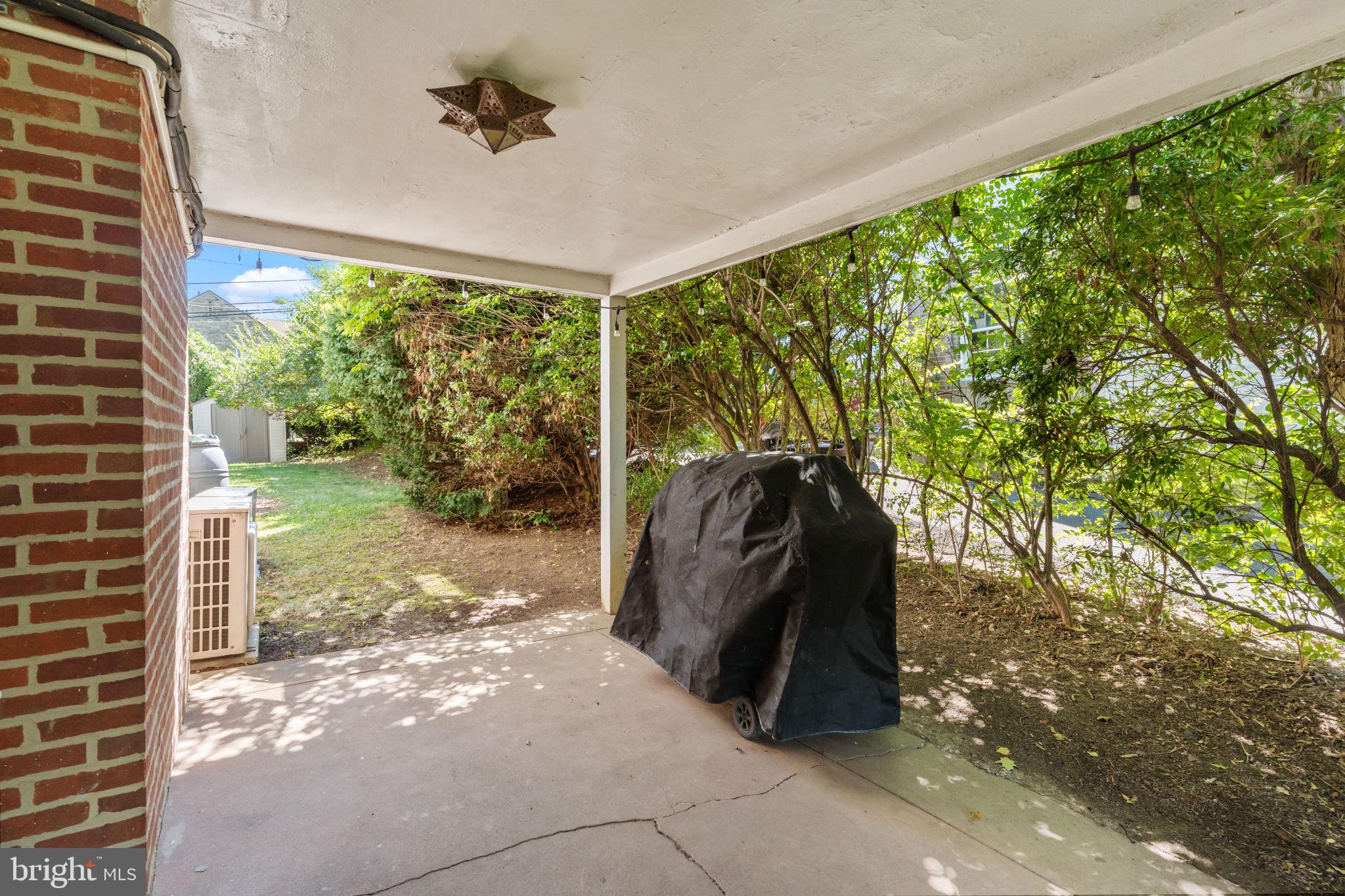 ELKINS PARK - Residential