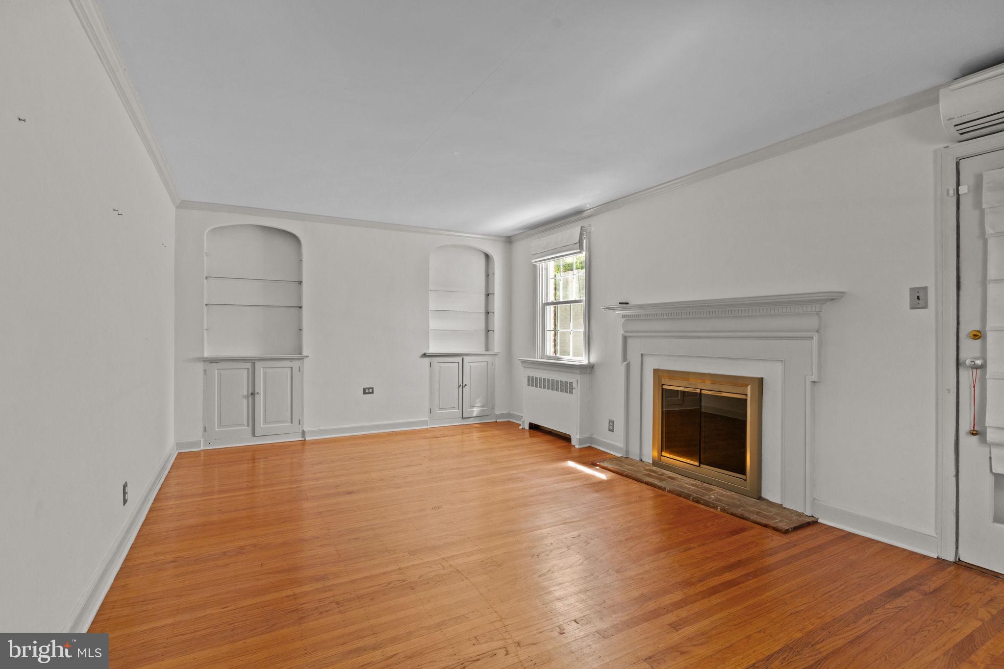 ELKINS PARK - Residential