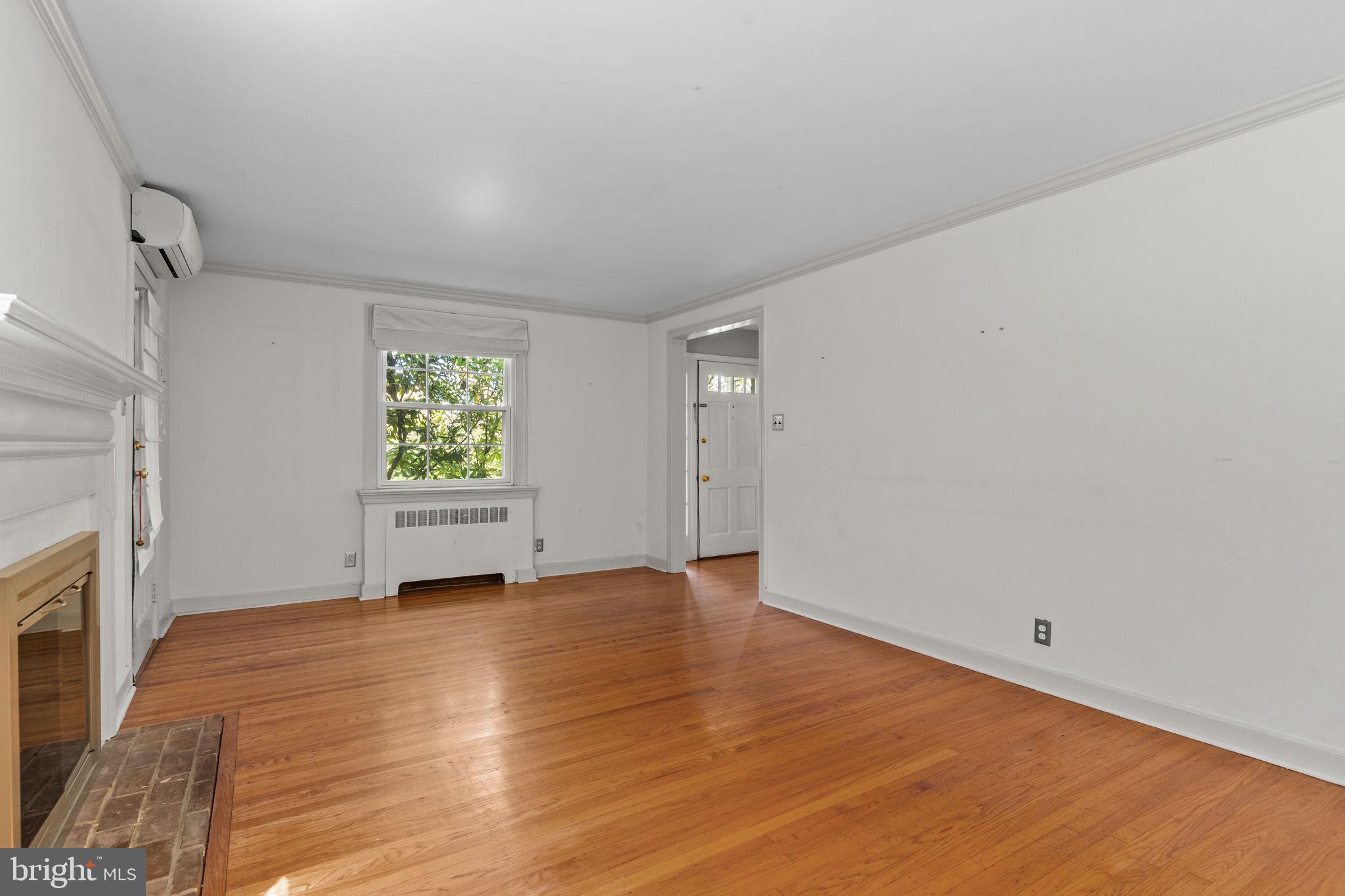 ELKINS PARK - Residential