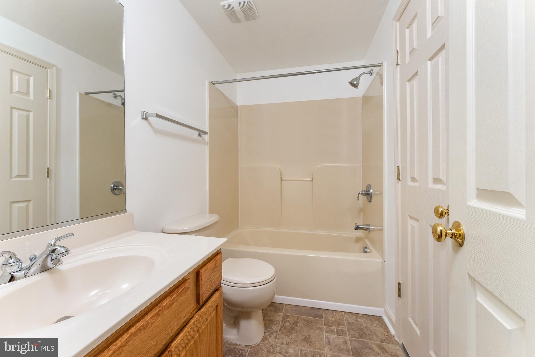 STRATFORD PLACE - Residential