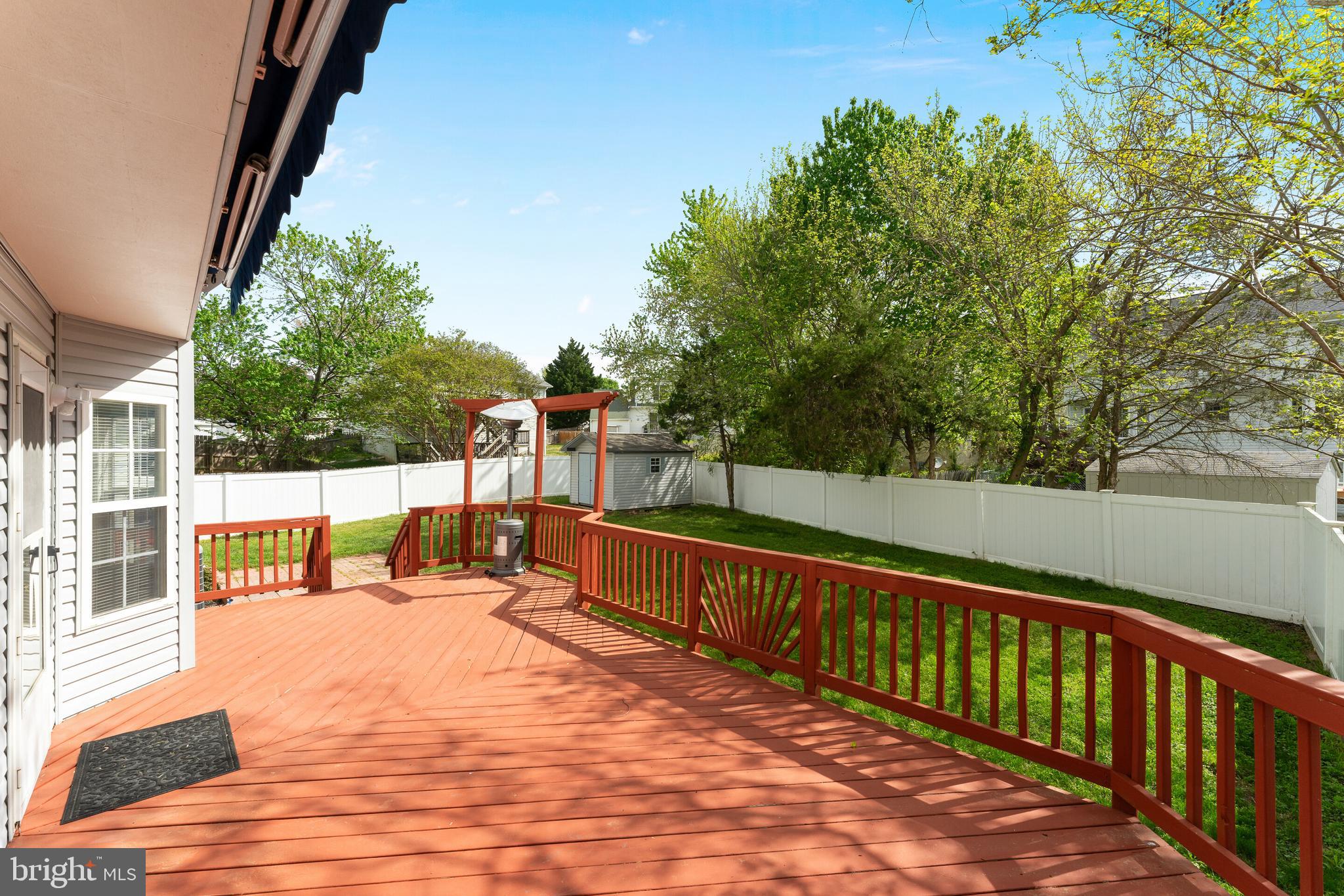 STRATFORD PLACE - Residential