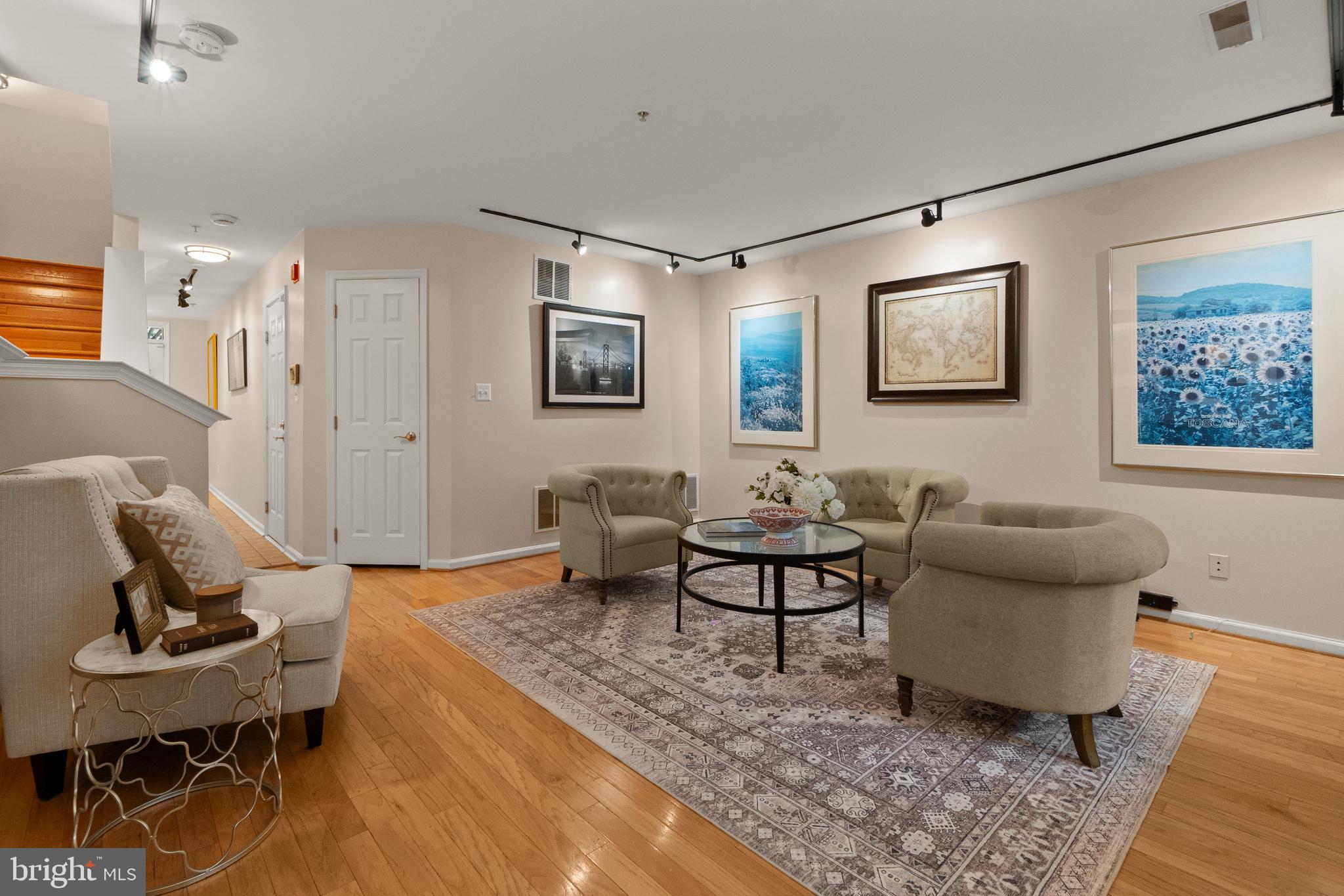 325 HELMUTH LANE
