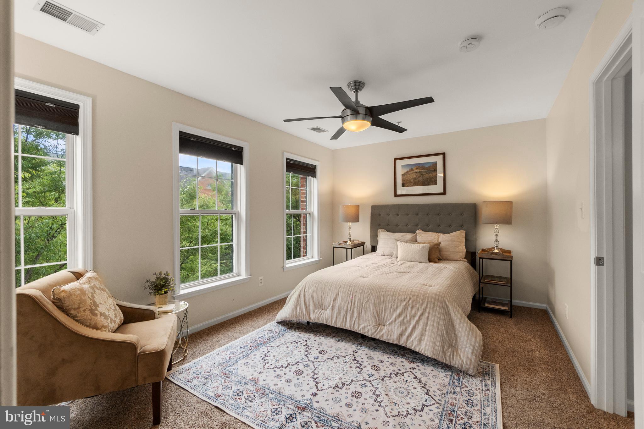 CAMERON STATION - Residential