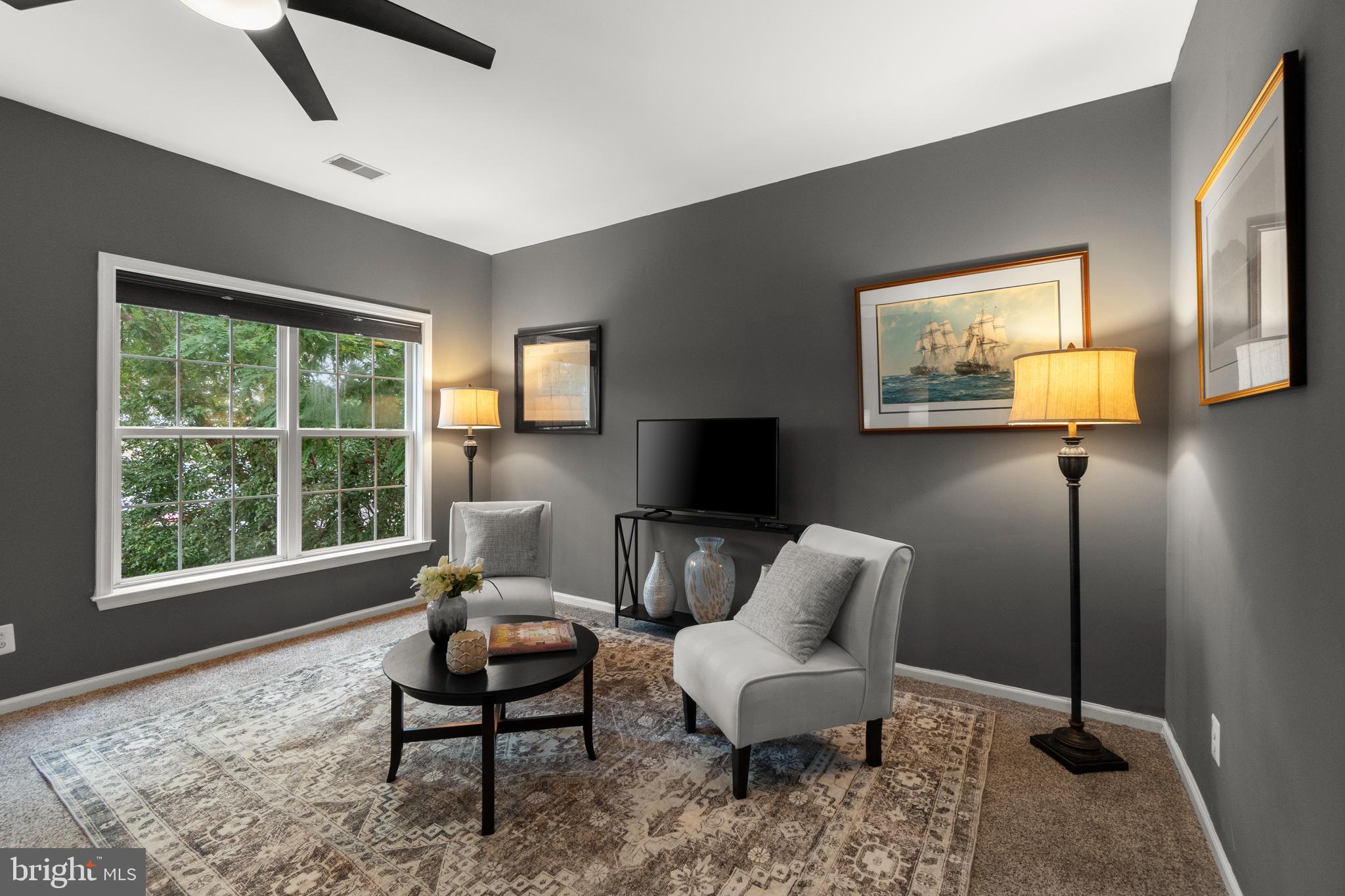 CAMERON STATION - Residential