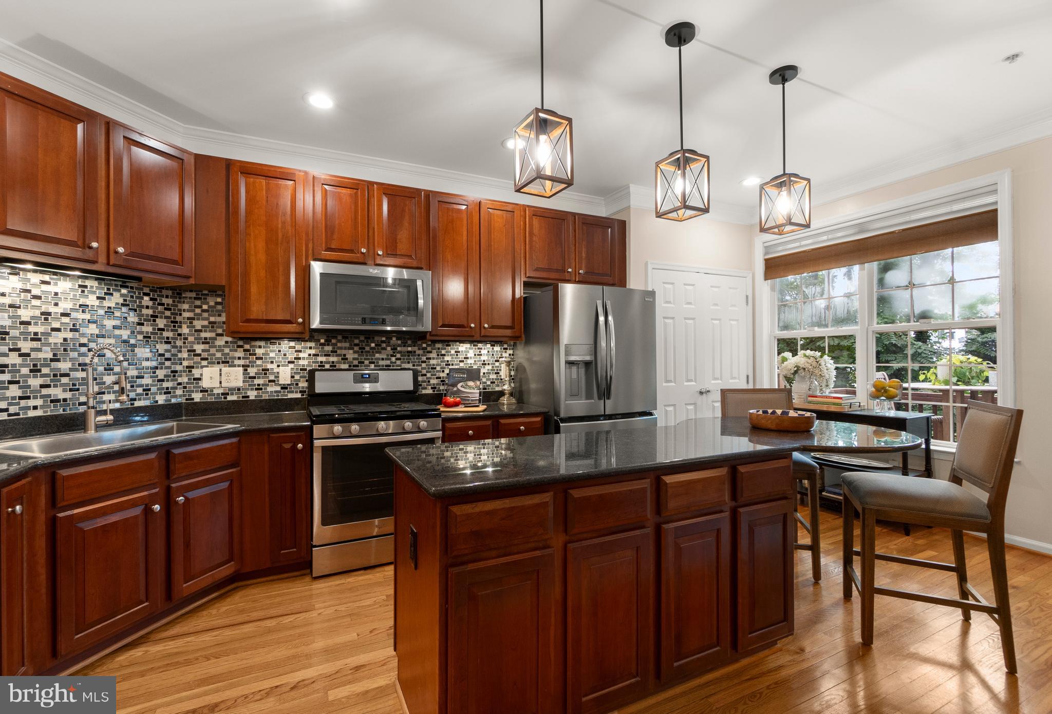 CAMERON STATION - Residential