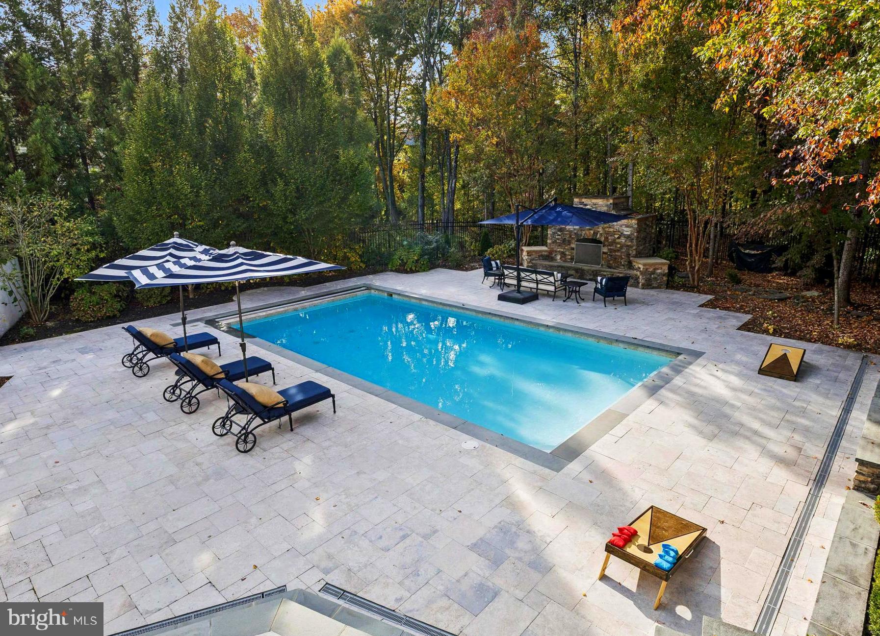 BERKSHIRE WOODS - Residential