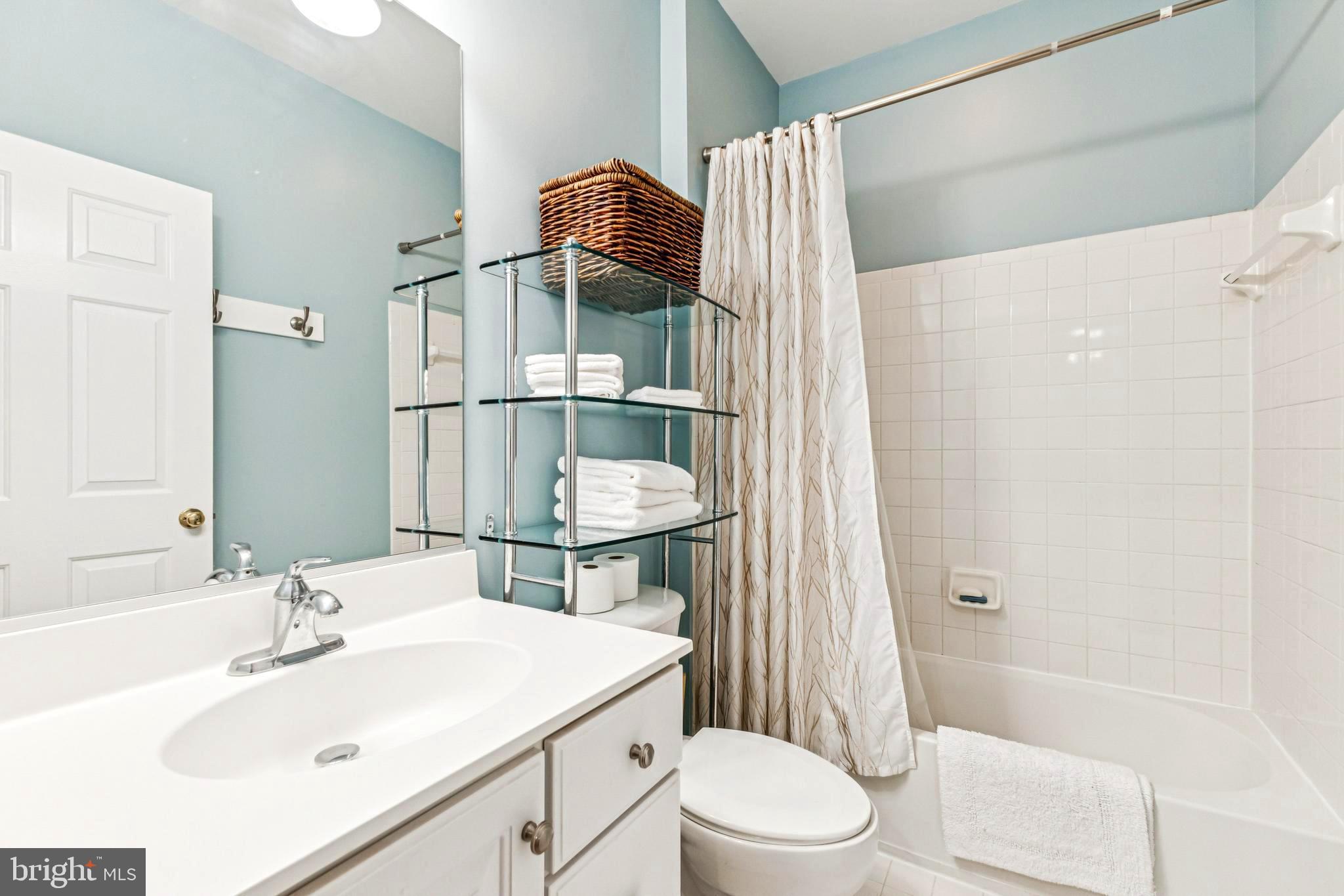 BERKSHIRE WOODS - Residential