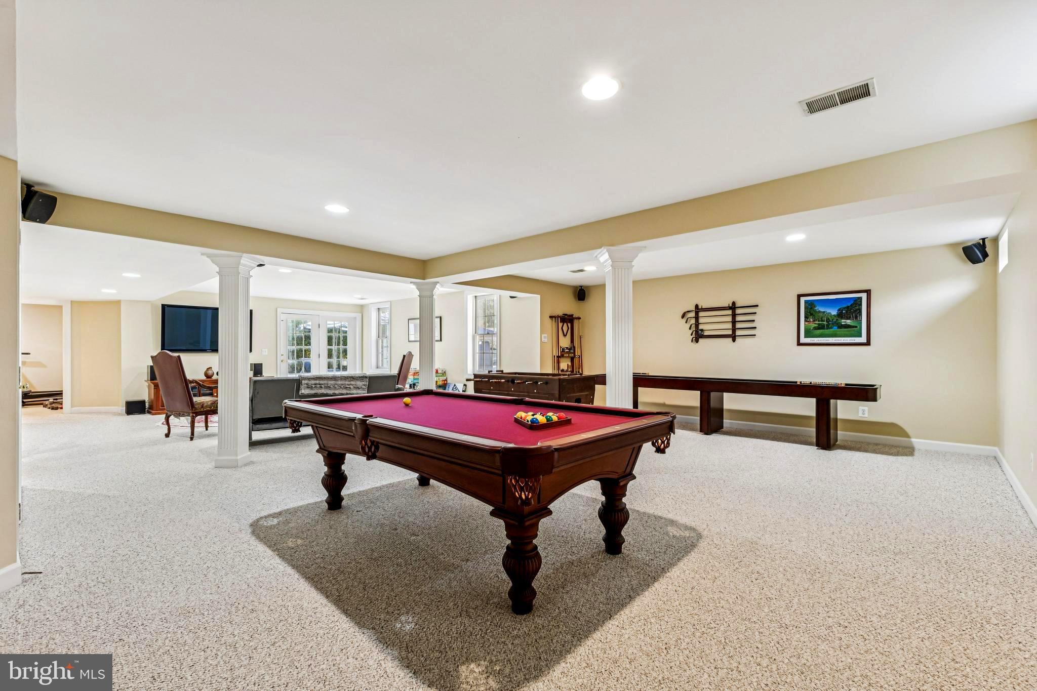 BERKSHIRE WOODS - Residential