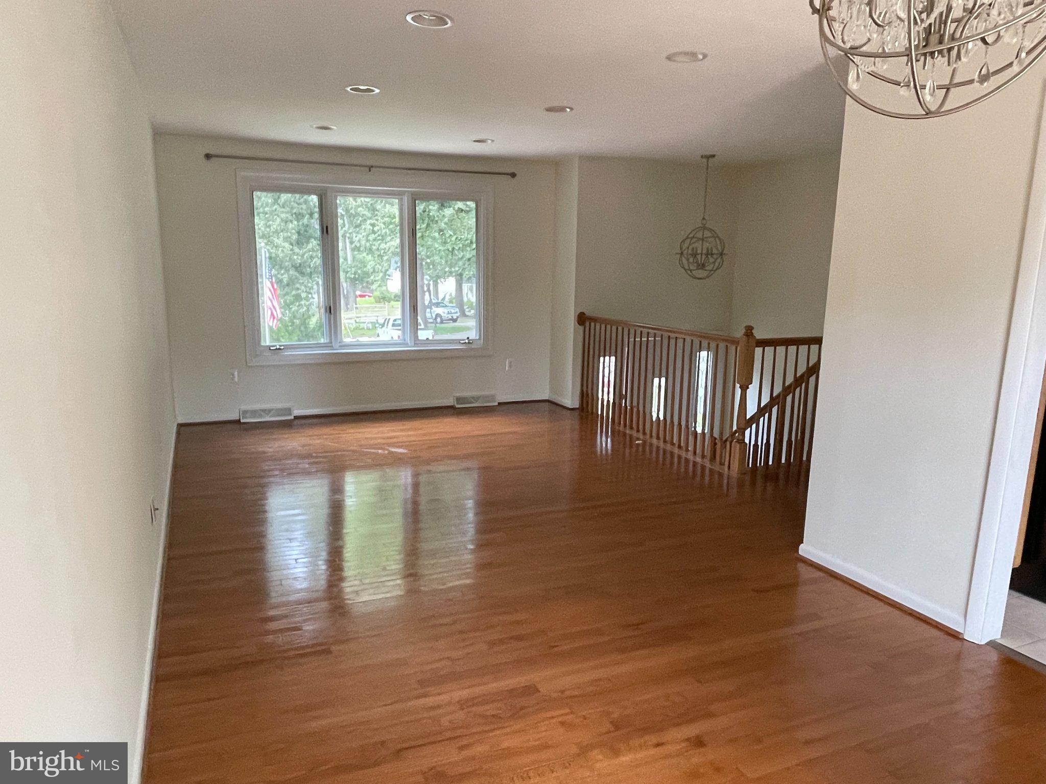 271 CRANDELL ROAD