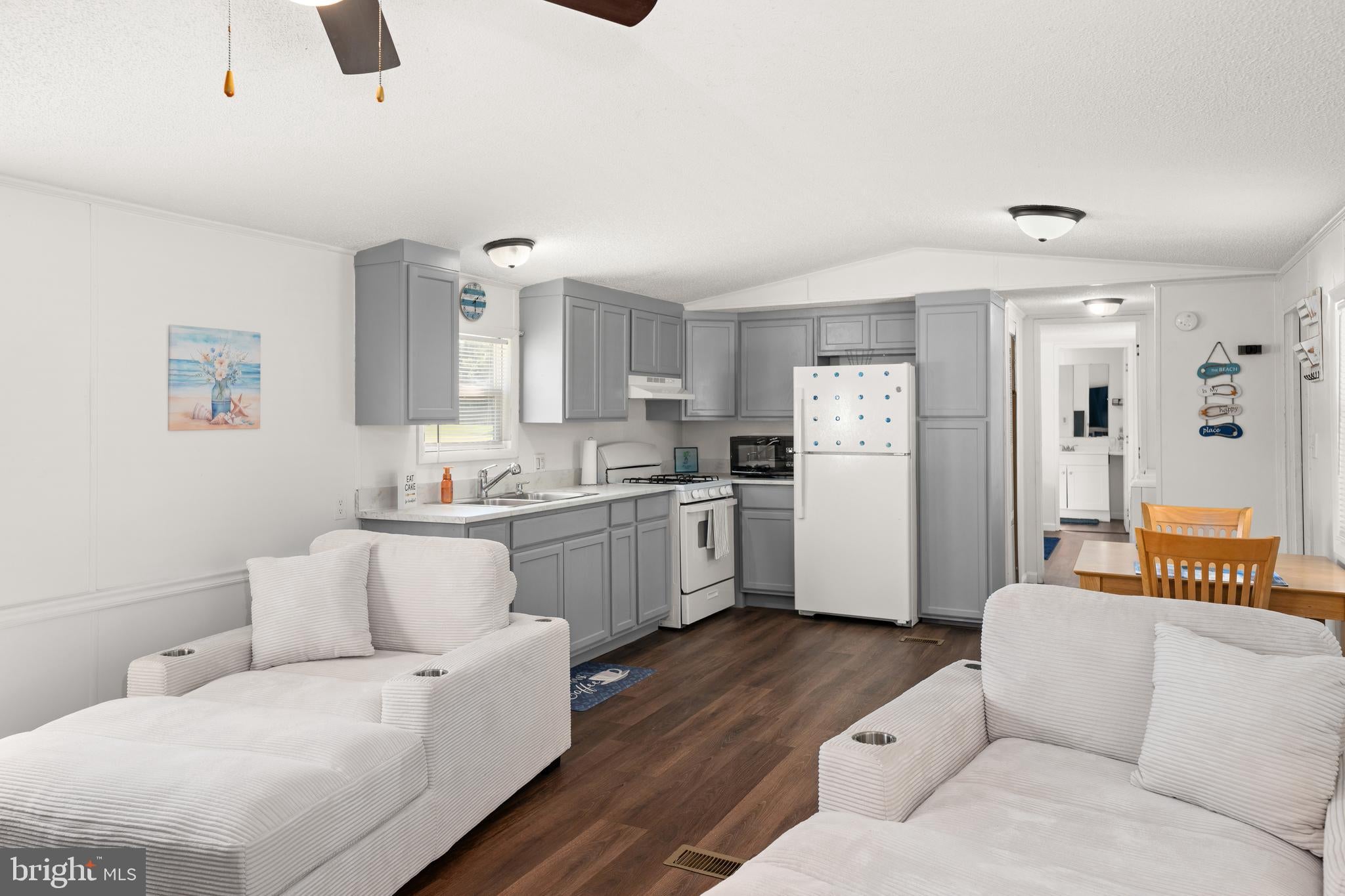 27054 TRINITY ROAD